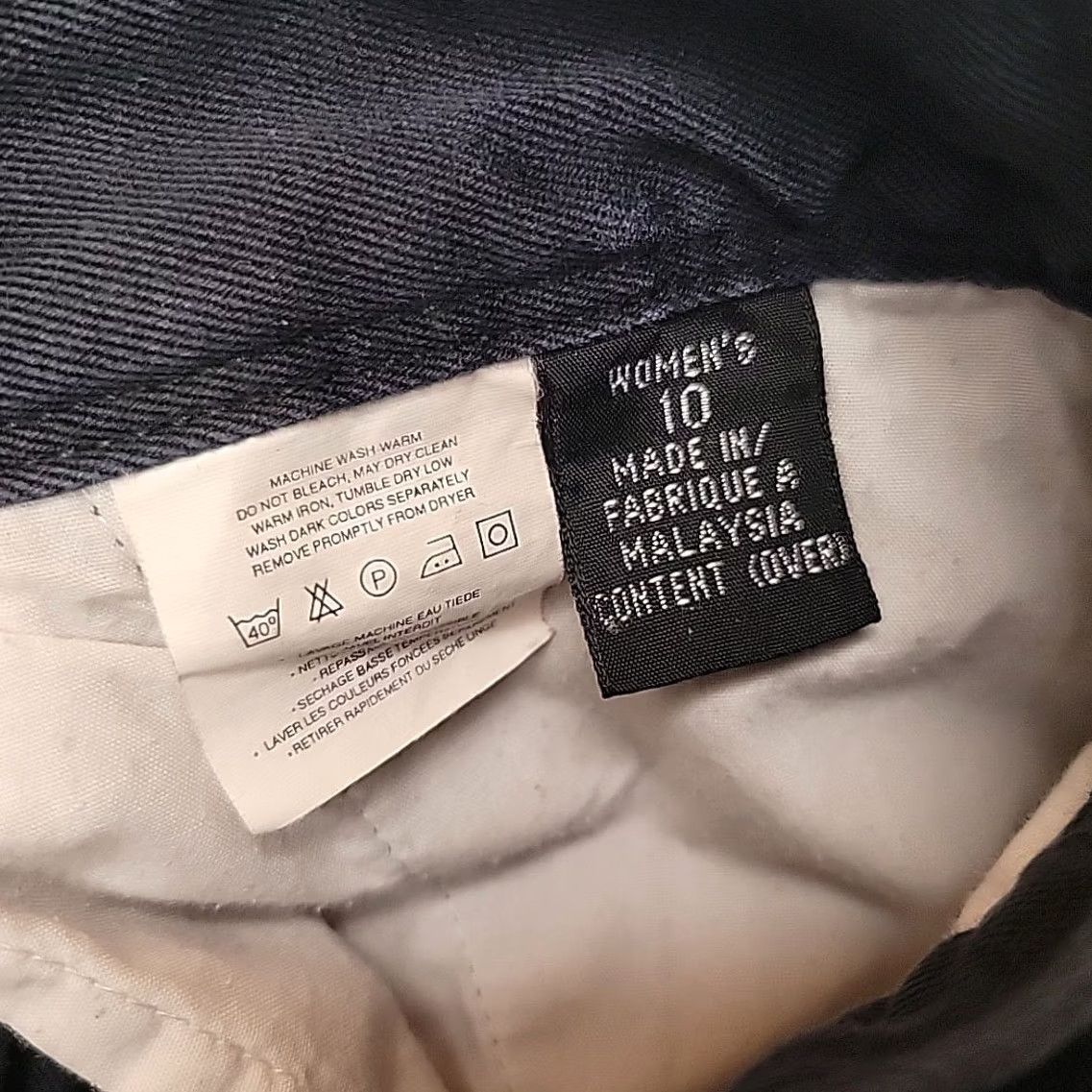 Patagonia Patagonia Pants Women 10 Black 100% Cotton Pleated Chino Trousers Outdoor Casual Size 32" / US 10 / IT 46 - 4 Thumbnail