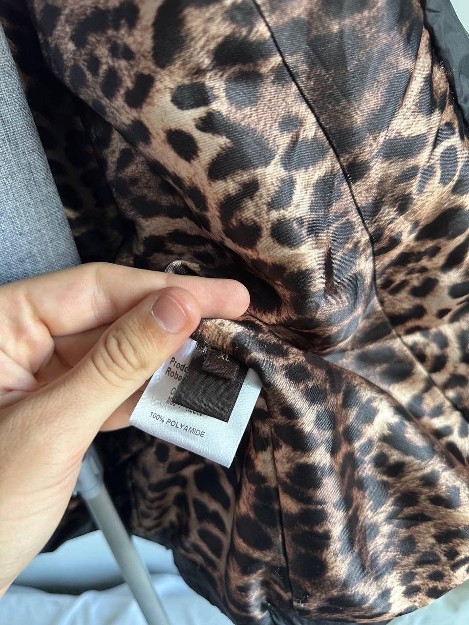 Roberto Cavalli rare roberto cavalli fur puffer leopard jacket luxury Size L / US 10 / IT 46 - 9 Thumbnail
