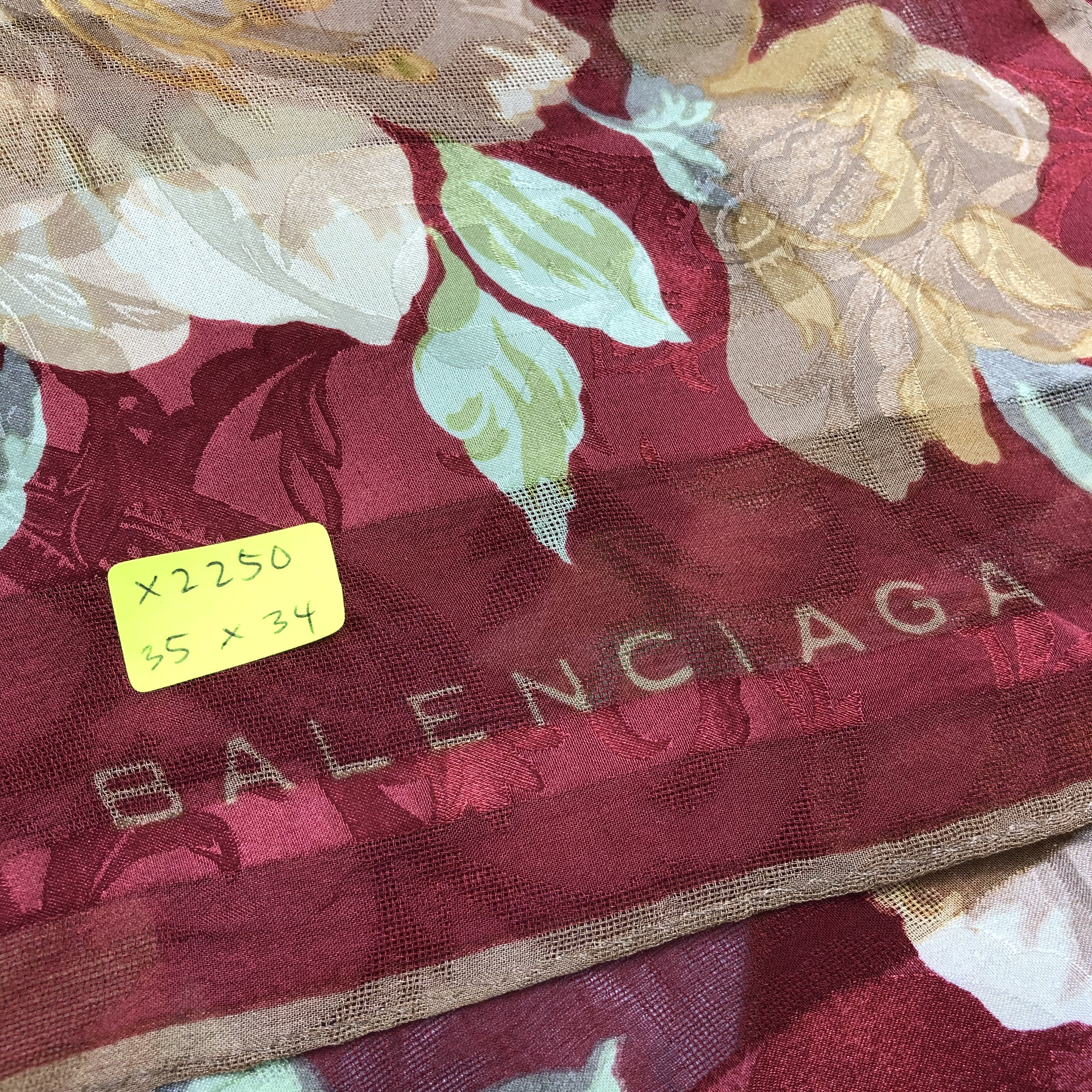 Vintage Vintage Balenciaga Silk Scarf Size ONE SIZE - 6 Thumbnail