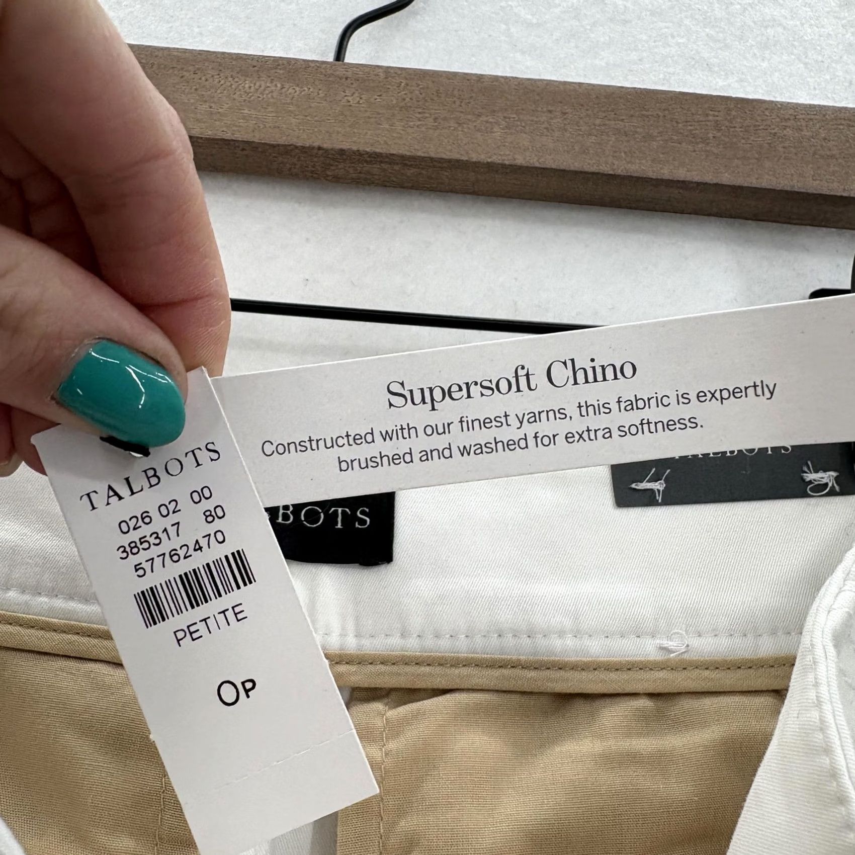 Talbots Talbots Chino Short 6" Shorts Womens 0P White Twill Supersoft NWT Relaxed Petites Cotton Spandex Summer Casual Womens Size 25" / US 0 / IT 36 - 5 Thumbnail