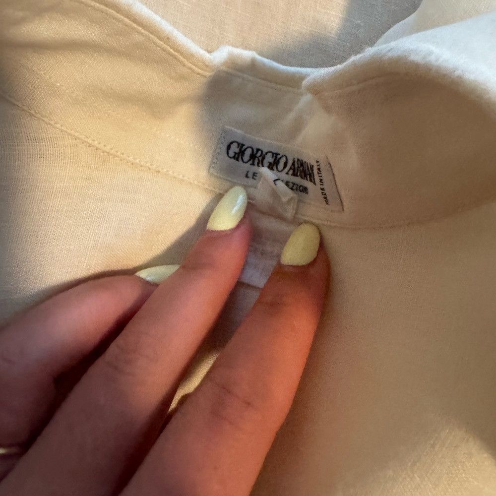 Giorgio Armani Giorgio Armani White Linen Shirt size L/17/43 Size US L / EU 52-54 / 3 - 6 Thumbnail