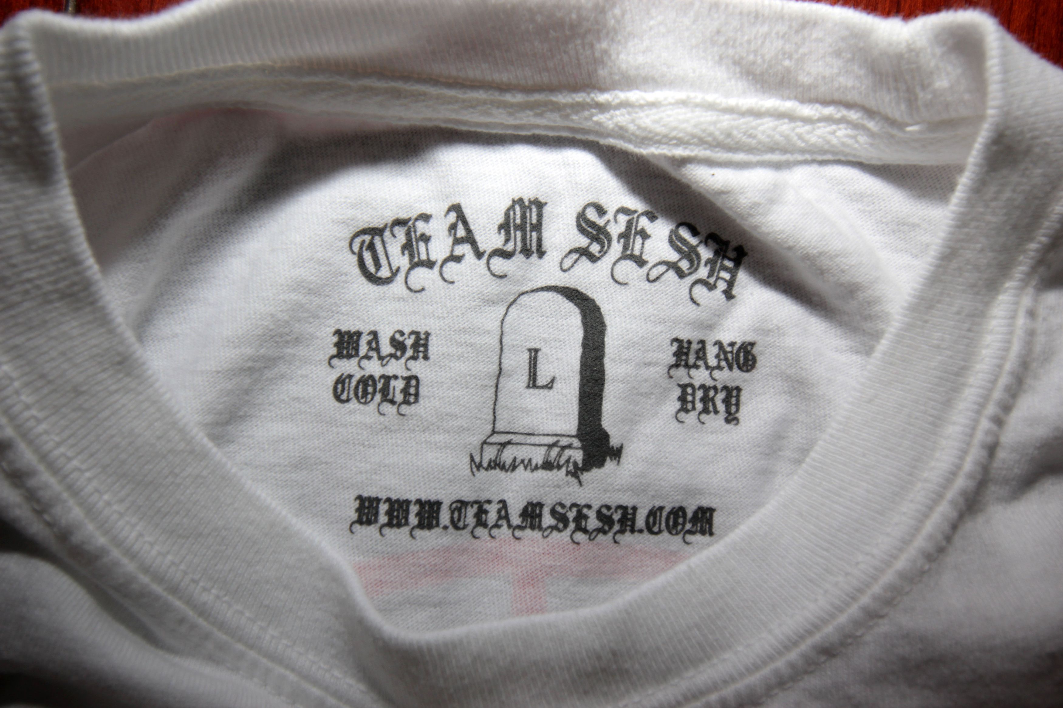 Bones × TeamSESH TeamSESH "AUG Creep" T-Shirt Size US S / EU 44-46 / 1 - 7 Thumbnail