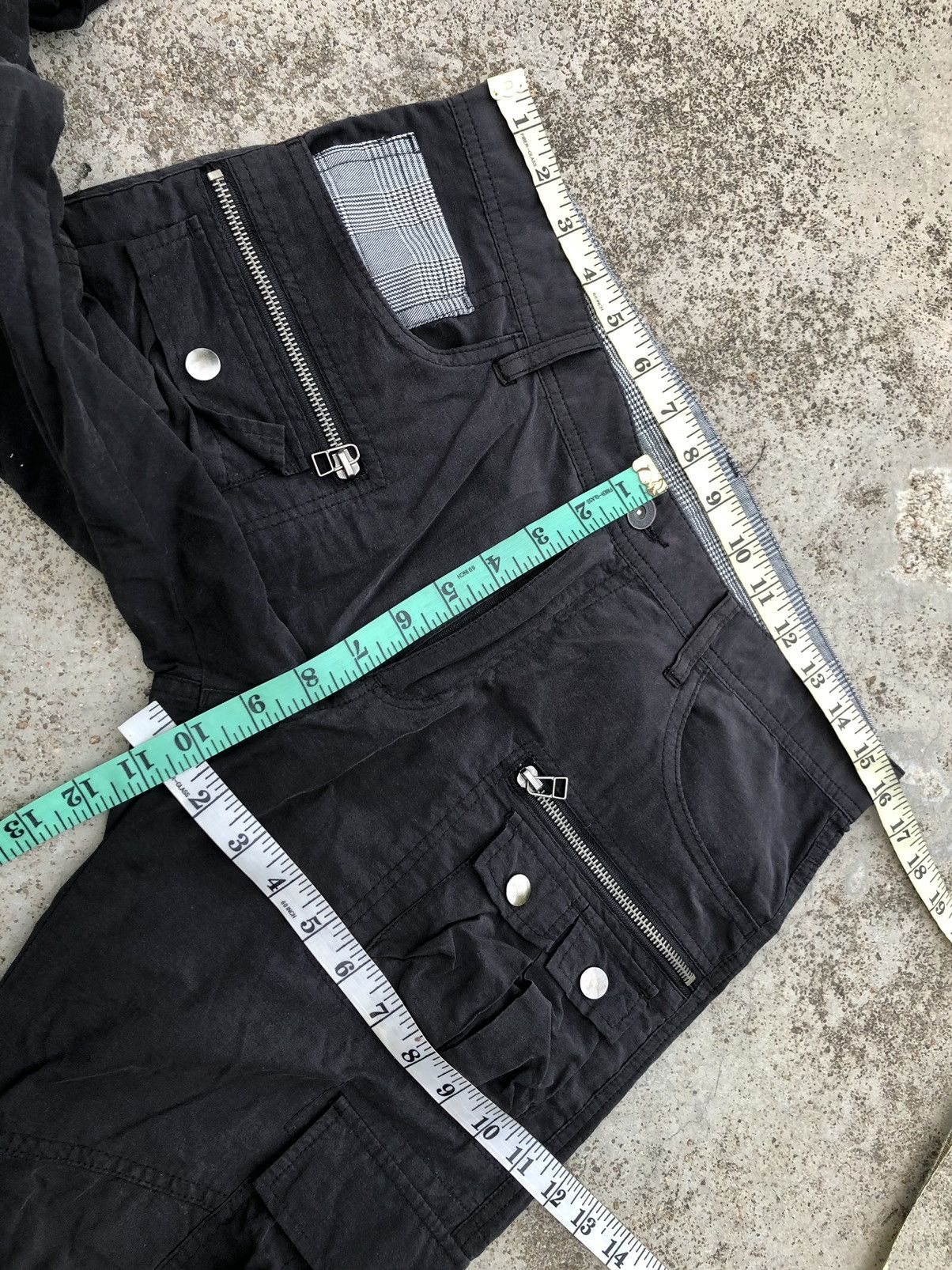 Seditionaries MULTIPOCKET ZIPPER THREE QUARTER PANT BY ROOT THREE Size US 32 / EU 48 - 8 Thumbnail