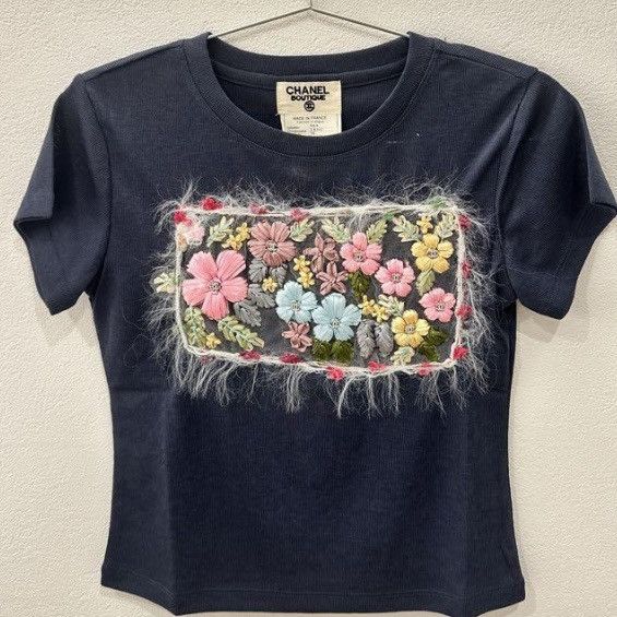 Chanel Chanel Cashmere Short Sleeve Embroidered Sweater Size S / US 4 / IT 40 - 2 Thumbnail