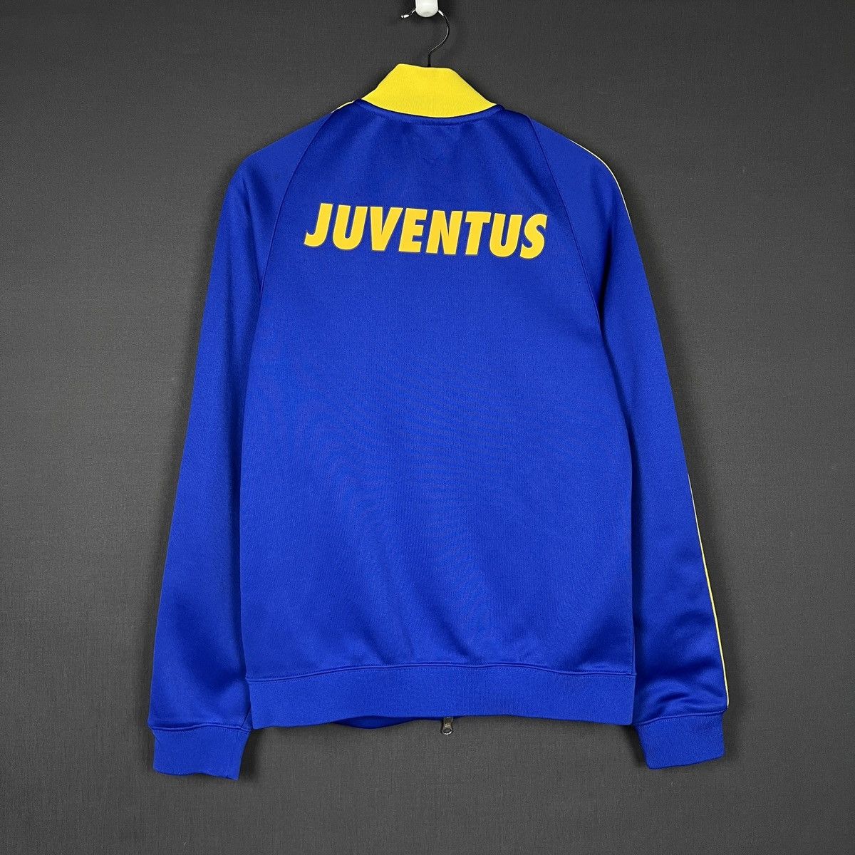 Nike Vintage Nike Juventus FC Soccer Training Track Jacket L Size US S / EU 44-46 / 1 - 2 Thumbnail