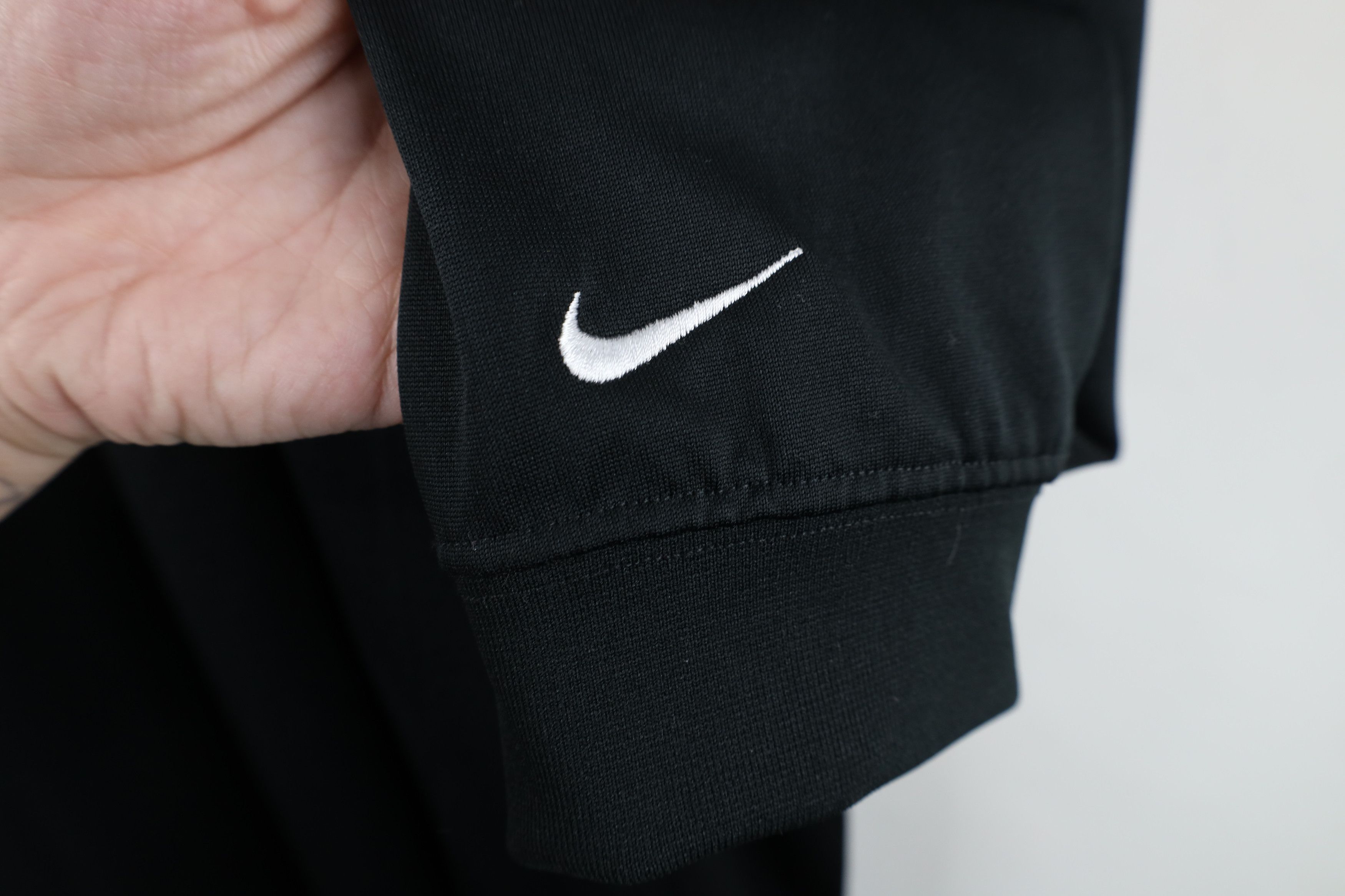 Nike Vintage Nike Golf Mini Swoosh Knit Long Sleeve Polo Shirt Size US XXL / EU 58 / 5 - 5 Thumbnail