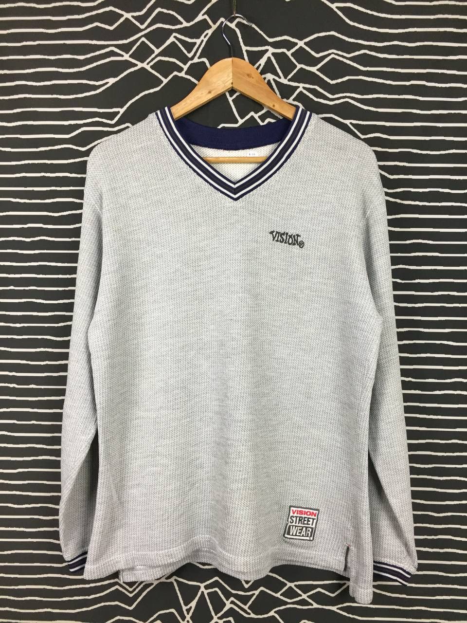 Vintage × Vision Streetwear Vtg Vision Street Wear Skateboards V-Neck Longsleeve Tee Size US L / EU 52-54 / 3 - 2 Thumbnail