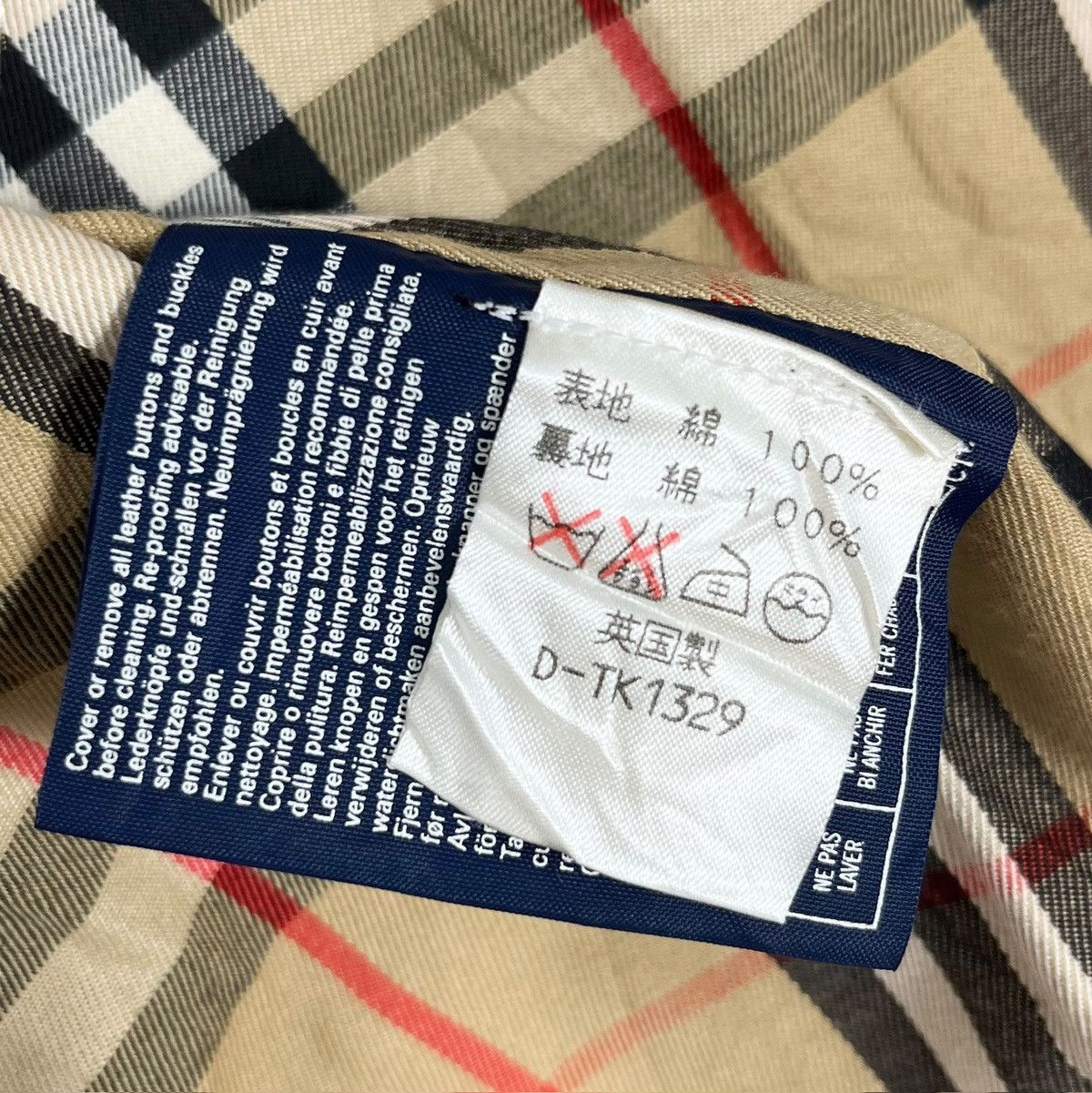 Burberry × Vintage Vintage 90’s Burberrys Women’s Trench Coat Size S / US 4 / IT 40 - 13 Thumbnail