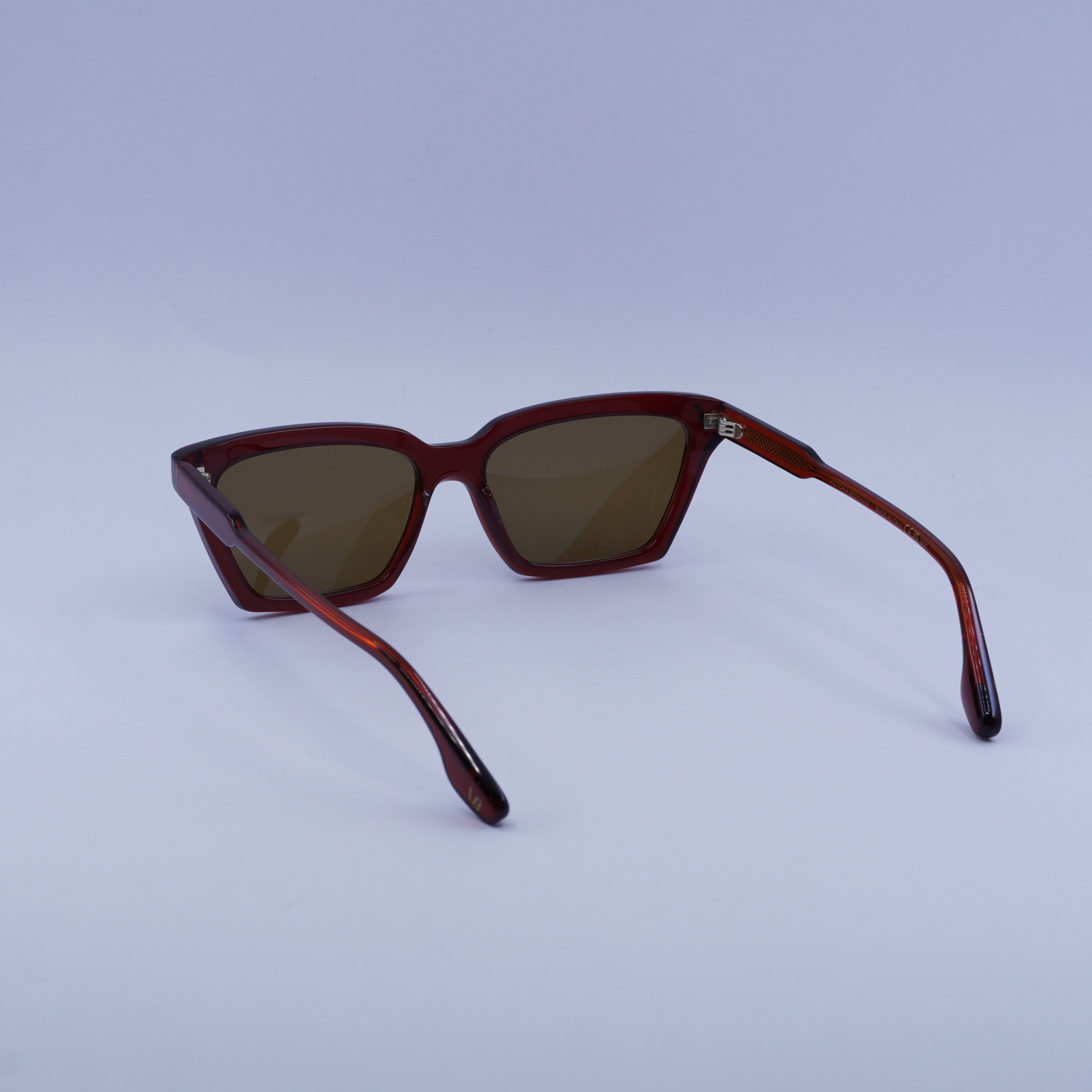 Victoria Beckham Victoria Beckham VB661S 610 Sunglasses Red Cat Eye Frame Size ONE SIZE - 5 Thumbnail