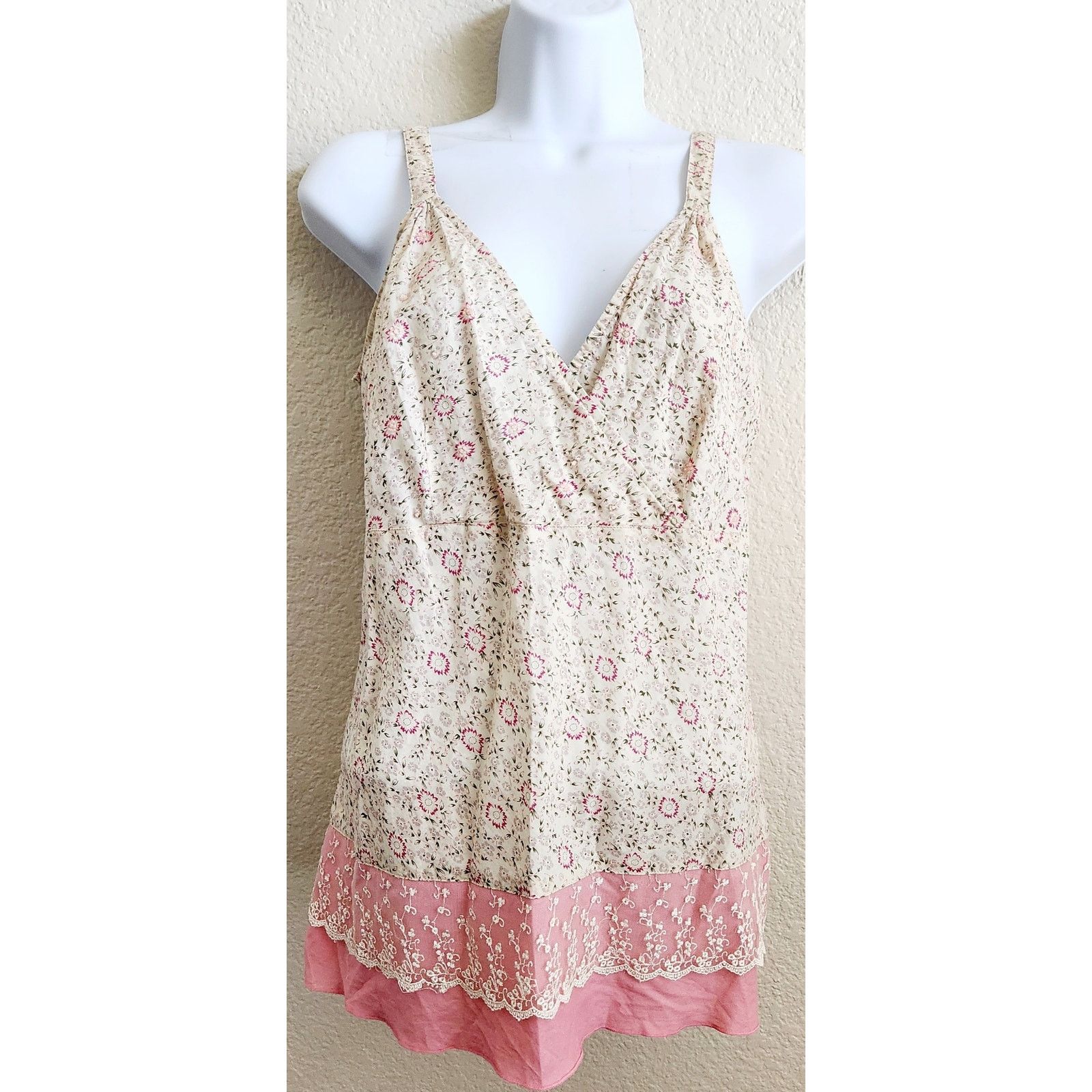 Other Cato Cream Pink Crisscross V Neck Sleeveless Top Medium Size M / US 6-8 / IT 42-44 - 1 Thumbnail