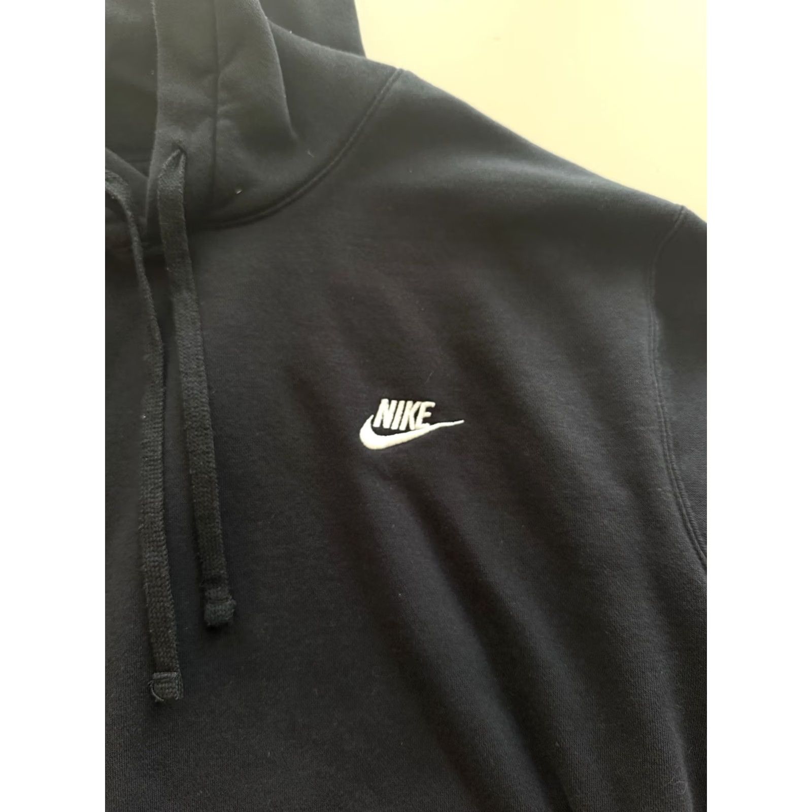 Nike Nike Mens L Pullover Hoodie Black Sportswear Club Fleece Gym Workout Classic Size US L / EU 52-54 / 3 - 3 Thumbnail