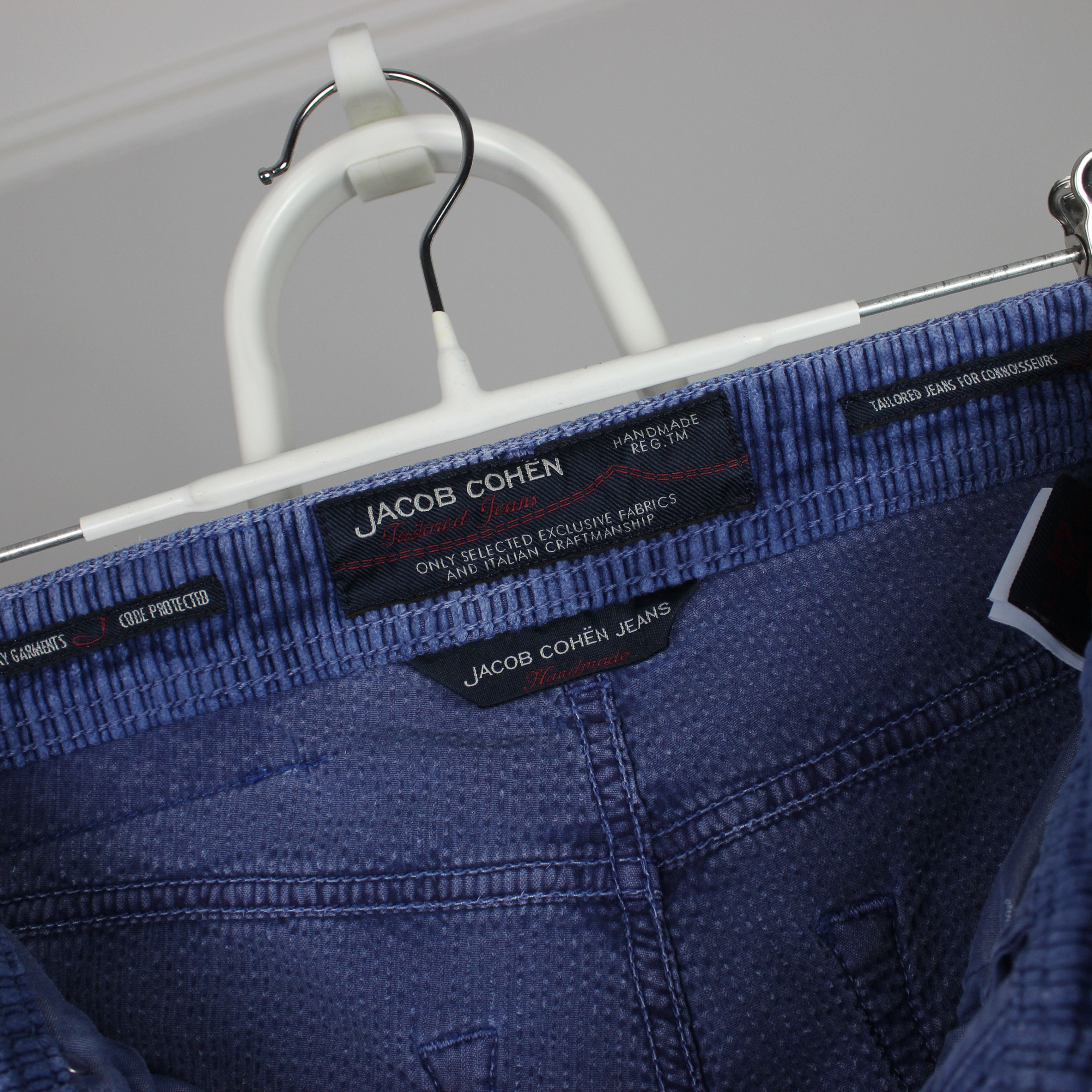 Jacob Cohen Jacob Cohen casual pants velvet men 29 eu blue Size US 29 - 10 Thumbnail