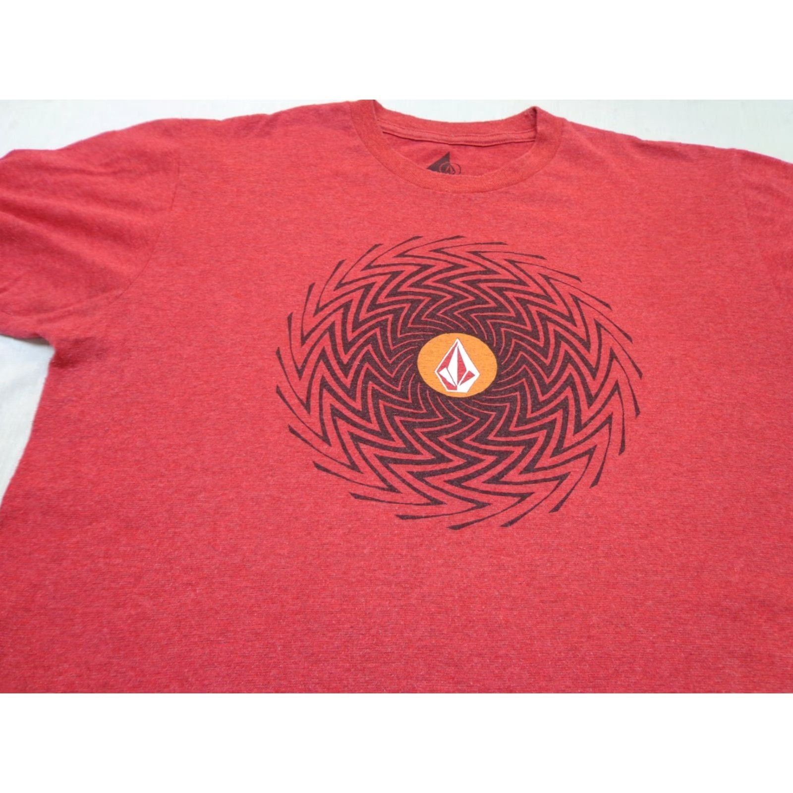 Volcom Volcom Graphic Logo Red T Shirt L Mens Cotton Blend Short Sleeve Size Large Regular Flaw Red Capable of Return Size US L / EU 52-54 / 3 - 2 Thumbnail