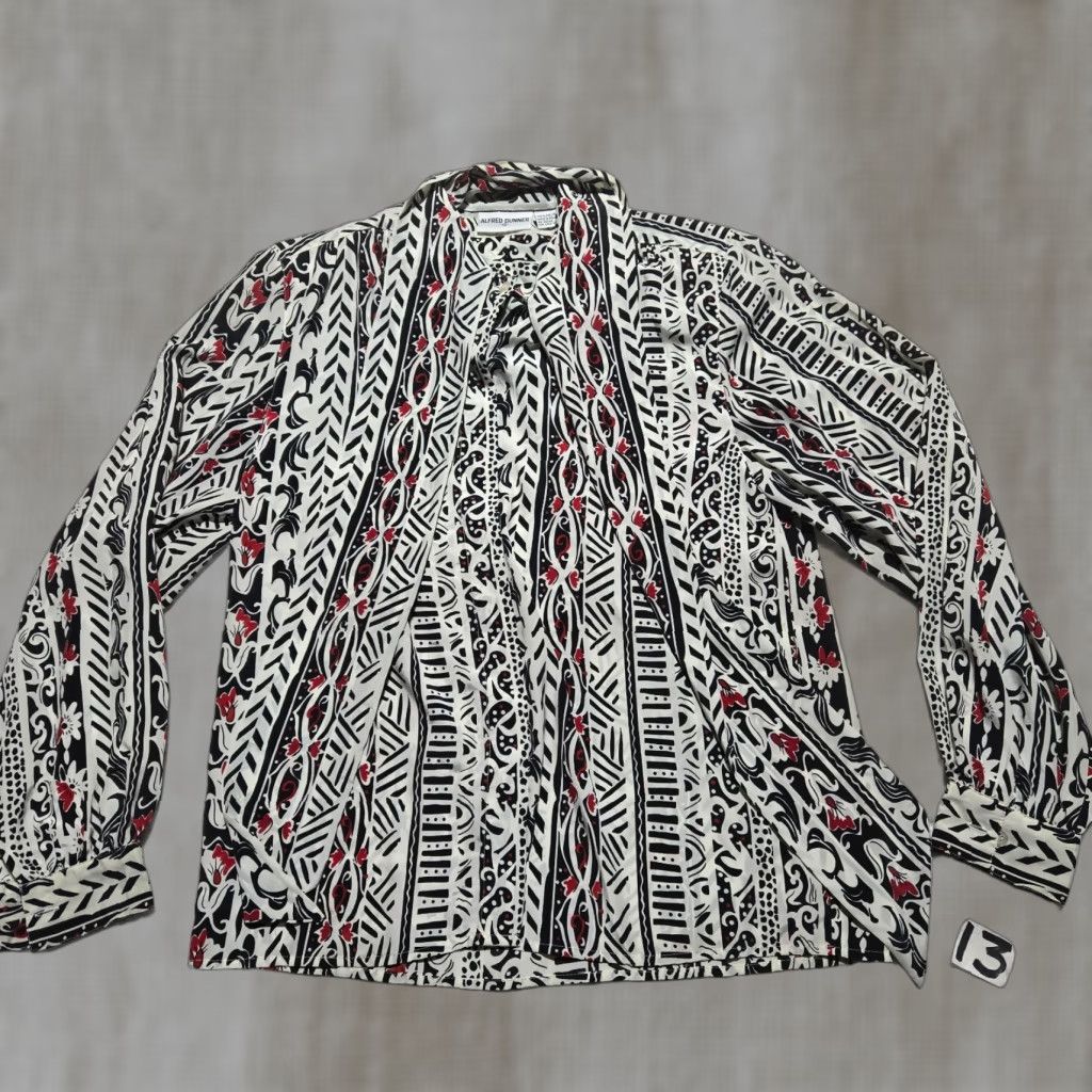 Vintage Alfred Dunner Shirt Button-Up Floral Print Long Sleeve Women’s Size 12 White 100% Cotton Polyester Casual Button-Up Pattern Flower Size XL / US 12-14 / IT 48-50 - 1 Thumbnail