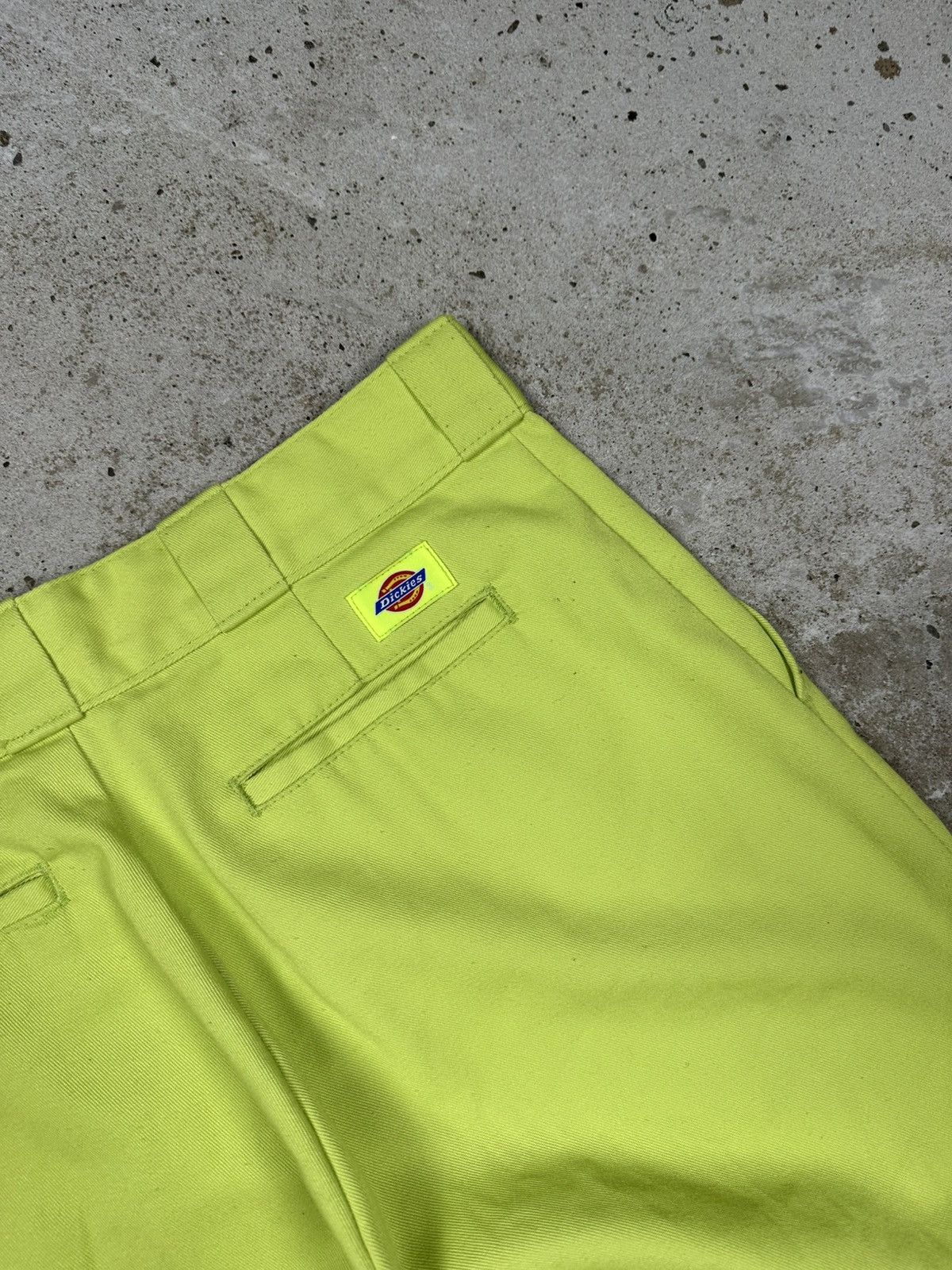 Dickies Dickies x Urban Outfiters Baggy Neon Chino Pants Size US 30 / EU 46 - 17 Thumbnail