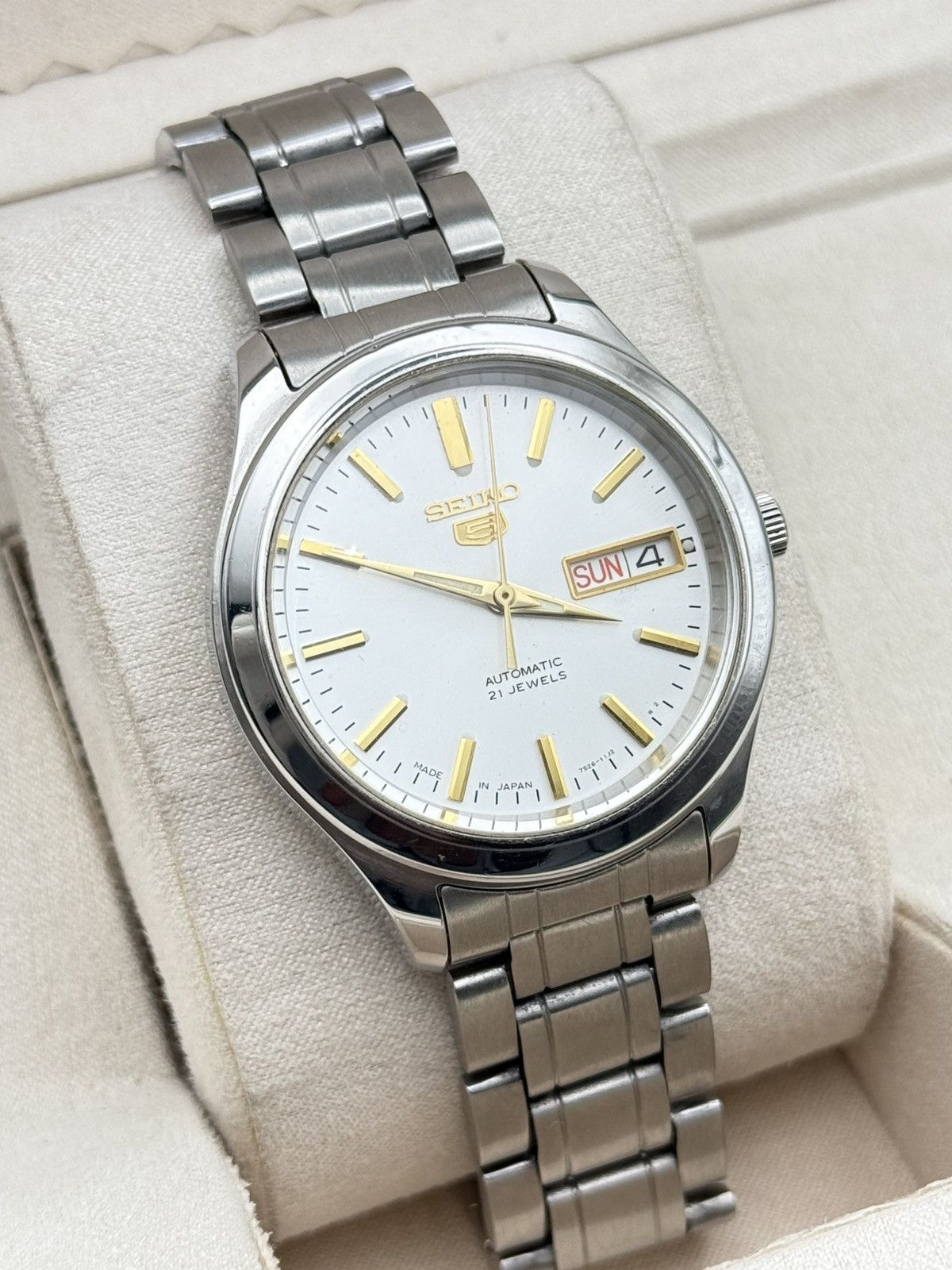 Jewelry × Seiko SEIKO 5 7S26 AUTOMATIC WHITE DIAL BEAUTIFUL MEN’S WRISTWATCH Size 36 - 2 Thumbnail
