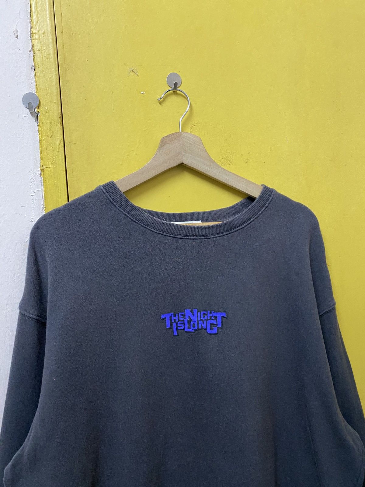 Other The Night Is Long Sweatshirt Crewneck Tee Size US L / EU 52-54 / 3 - 6 Thumbnail