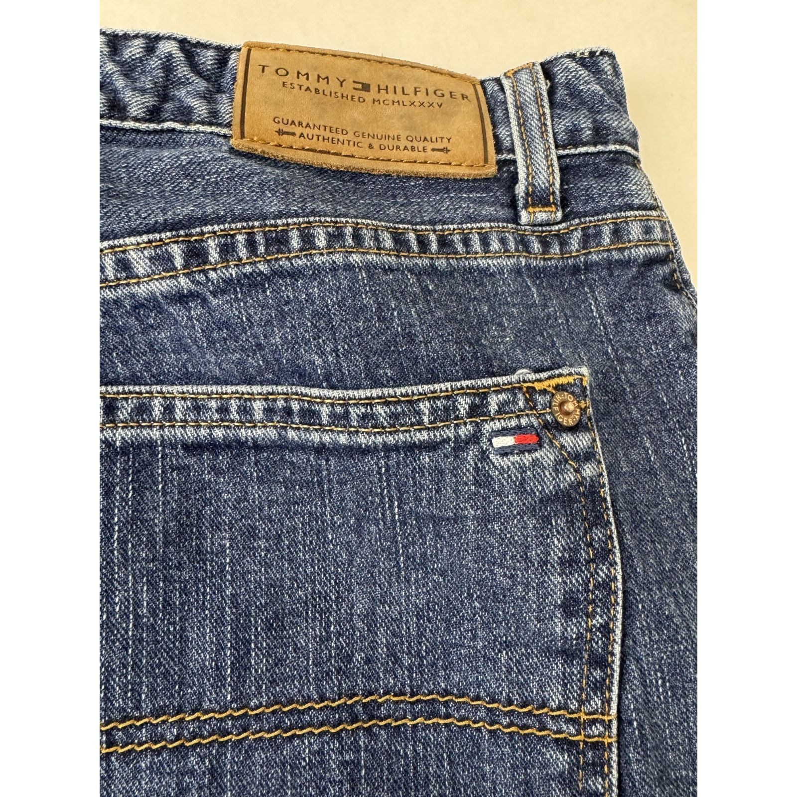 Tommy Hilfiger Y2K Tommy Hilfiger Men's Jeans Vintage 2000s Logo 34 * 34 Size US 34 / EU 50 - 12 Thumbnail
