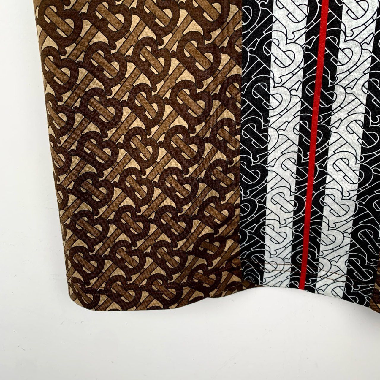 Burberry Burberry Logo Monogram Full Print Round-Neck Brown Cotton T- Size US XXS / EU 40 - 5 Thumbnail