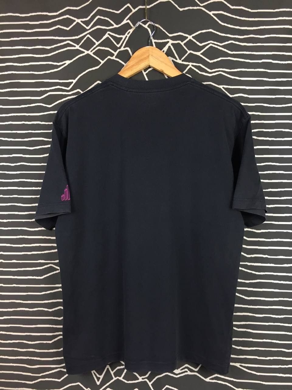 Band Tees × Designer × Uniqlo Peter Saville And New Order Mr Disco Uniqlo Tee Size US S / EU 44-46 / 1 - 6 Thumbnail