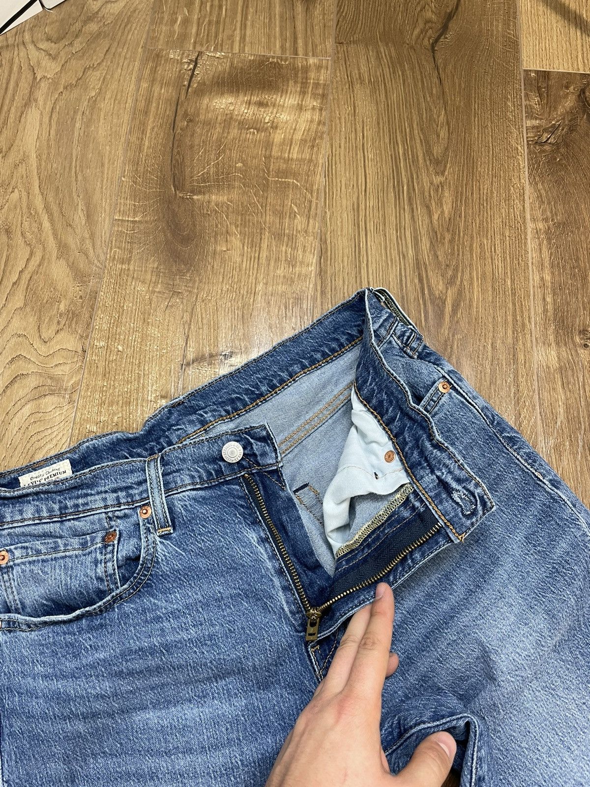 Levi's Vintage Levi’s 502 Y2K Blue Stonewashed Denim Jeans Pants Size US 32 / EU 48 - 11 Thumbnail