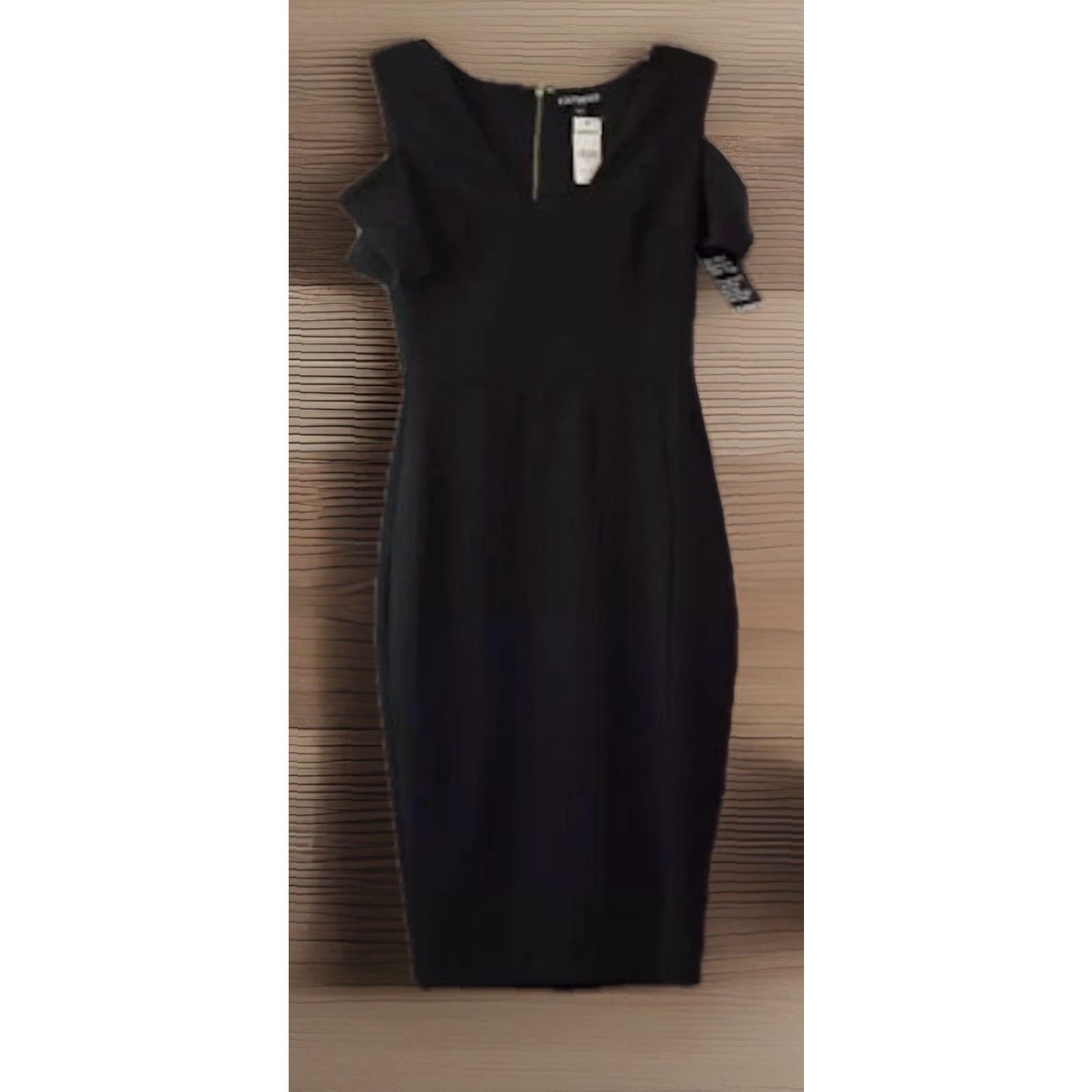 Express Women's Express Designer Black Cold Shoulder Evening Pencil Dress Size 0 Size XS / US 0-2 / IT 36-38 - 2 Thumbnail