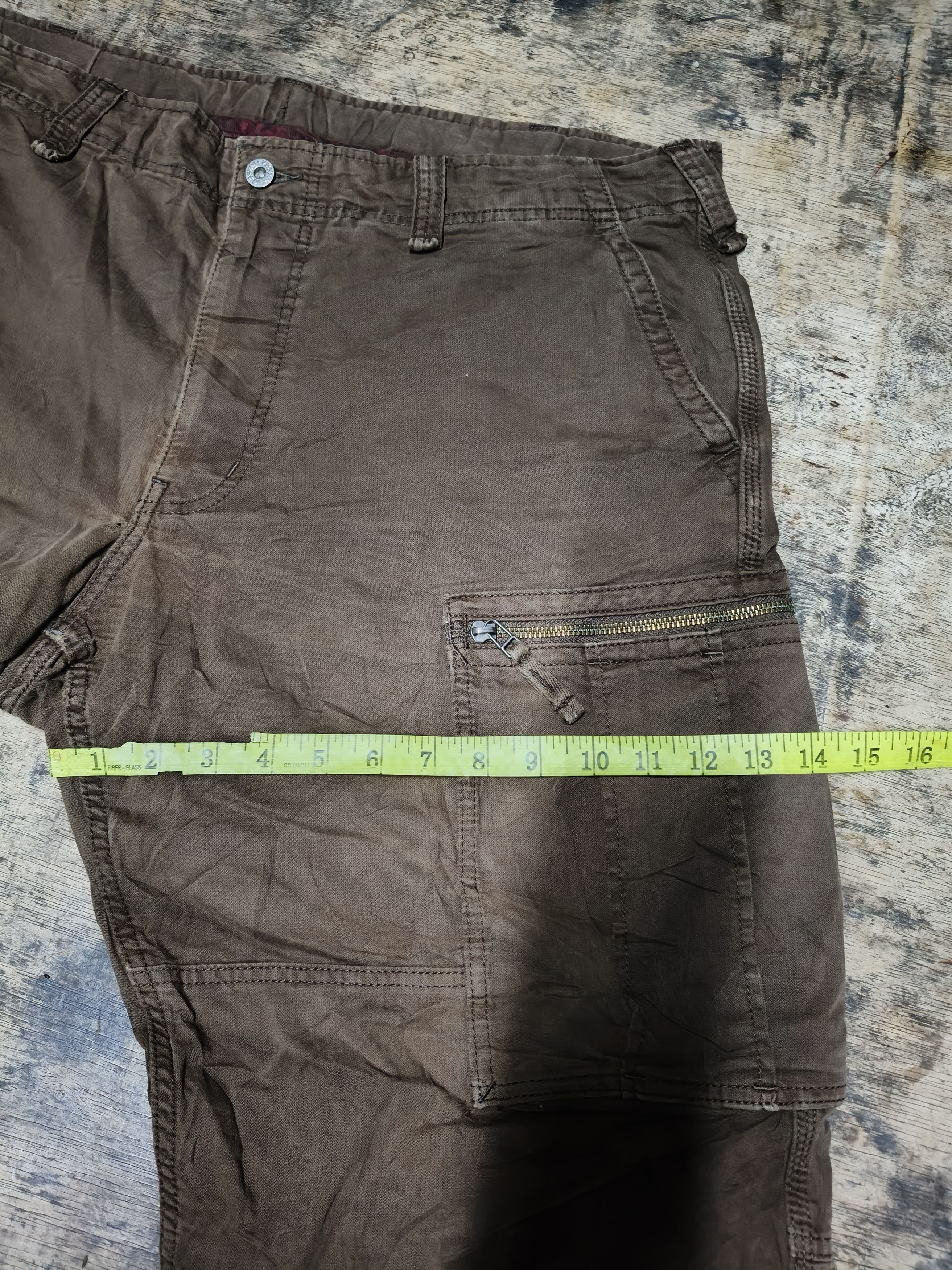 Uniqlo Vintage Uniqlo Quarter Cargo Pants zipper pocket Size US 40 / EU 56 - 12 Thumbnail