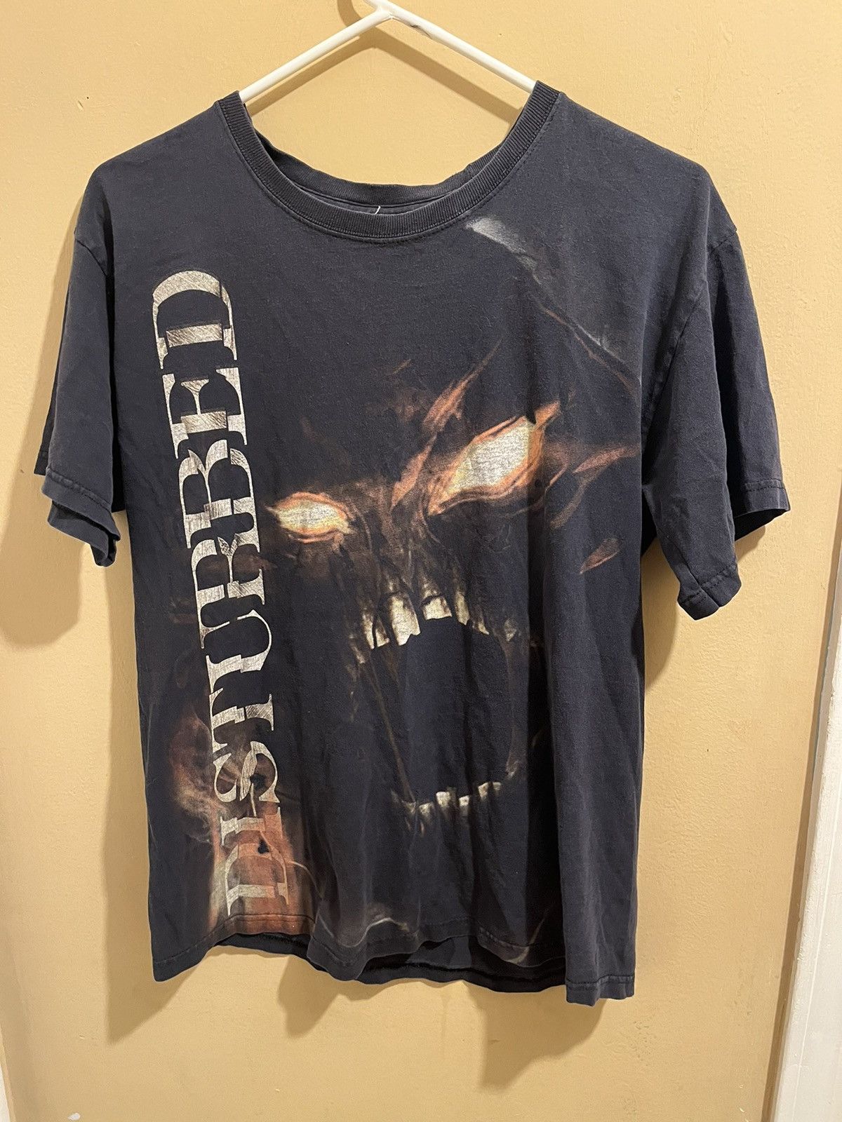 Vintage Vintage Disturbed tee Size US S / EU 44-46 / 1 - 1 Thumbnail