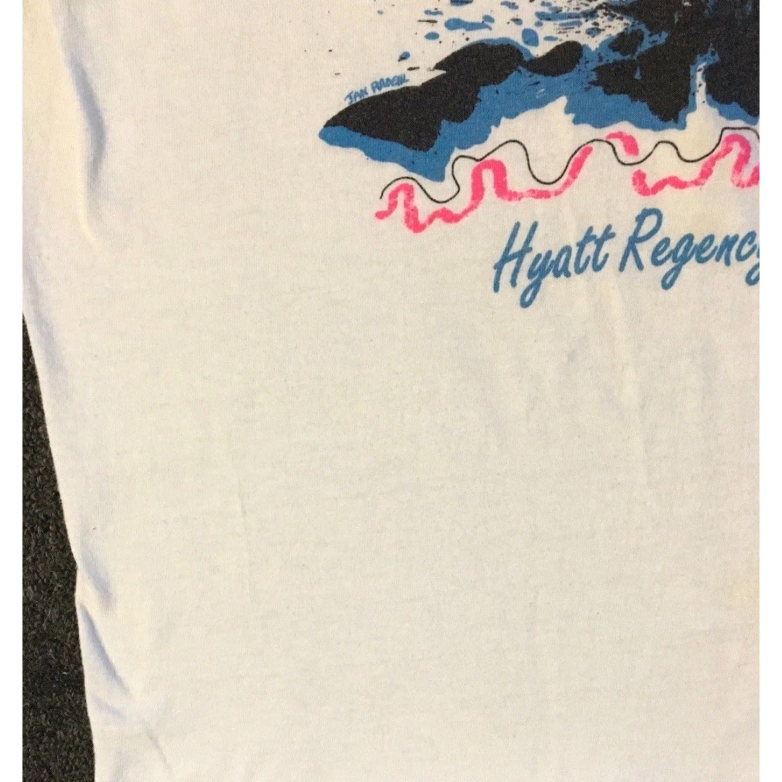 Vintage VINTAGE 80s I Swam With Dolphins Faded Shirt S White Short Sleeve T-Shirt Men Size US S / EU 44-46 / 1 - 6 Thumbnail
