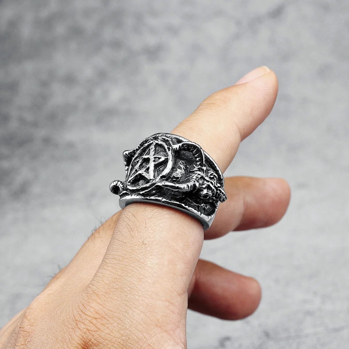 Jewelry Satan Pentagram Ring Streetwear Jewelry Fashion Gift Size ONE SIZE - 1 Thumbnail