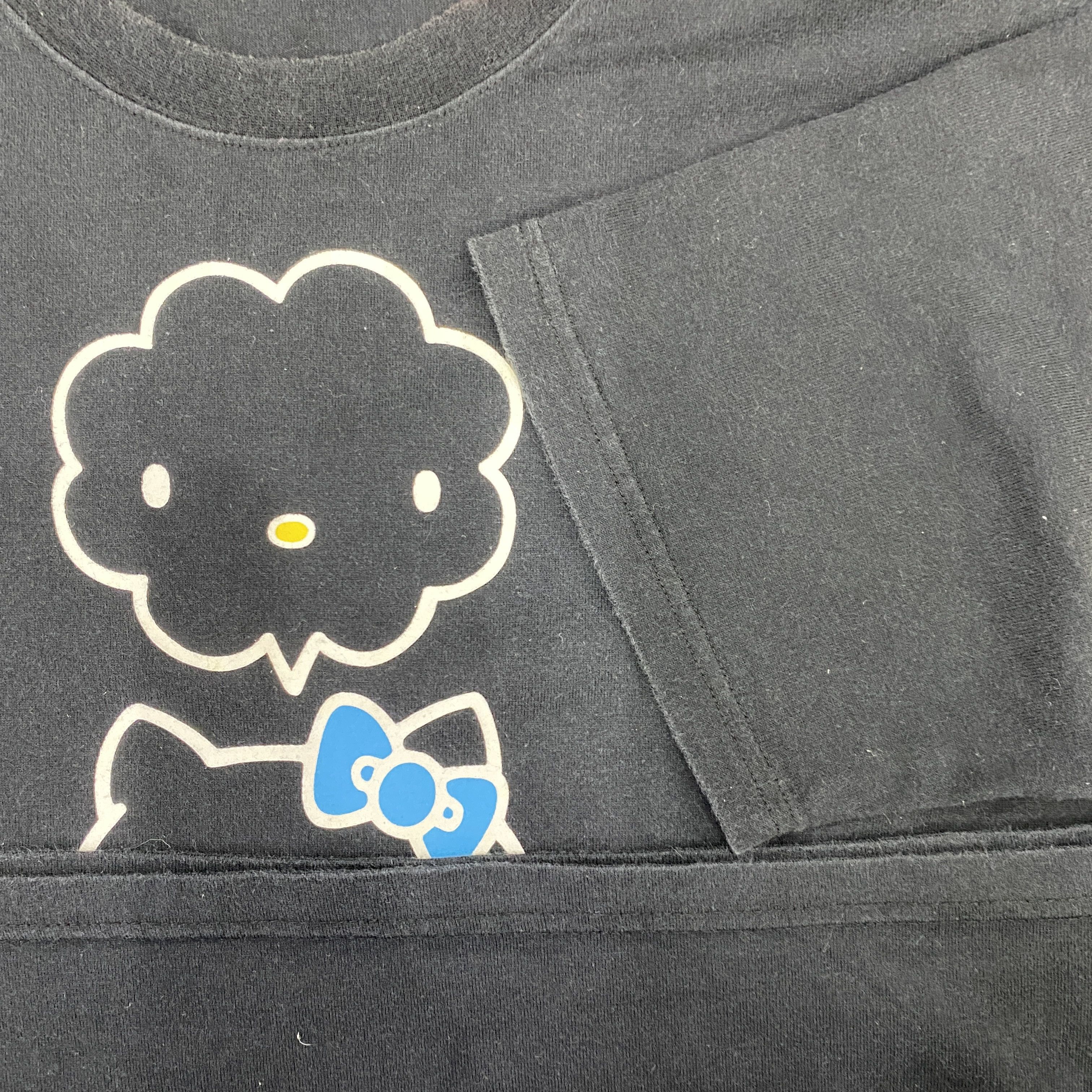 Japanese Brand Vintage Hello Kitty Tshirt - I057 Size US M / EU 48-50 / 2 - 6 Thumbnail