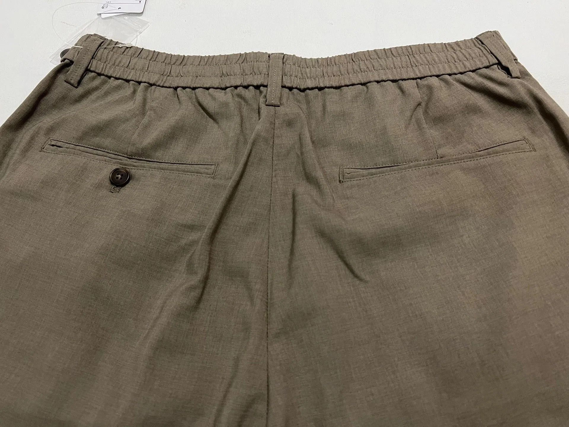Other Freaks Store Cooling Loose Pleated Shorts. Size US 35 - 4 Thumbnail