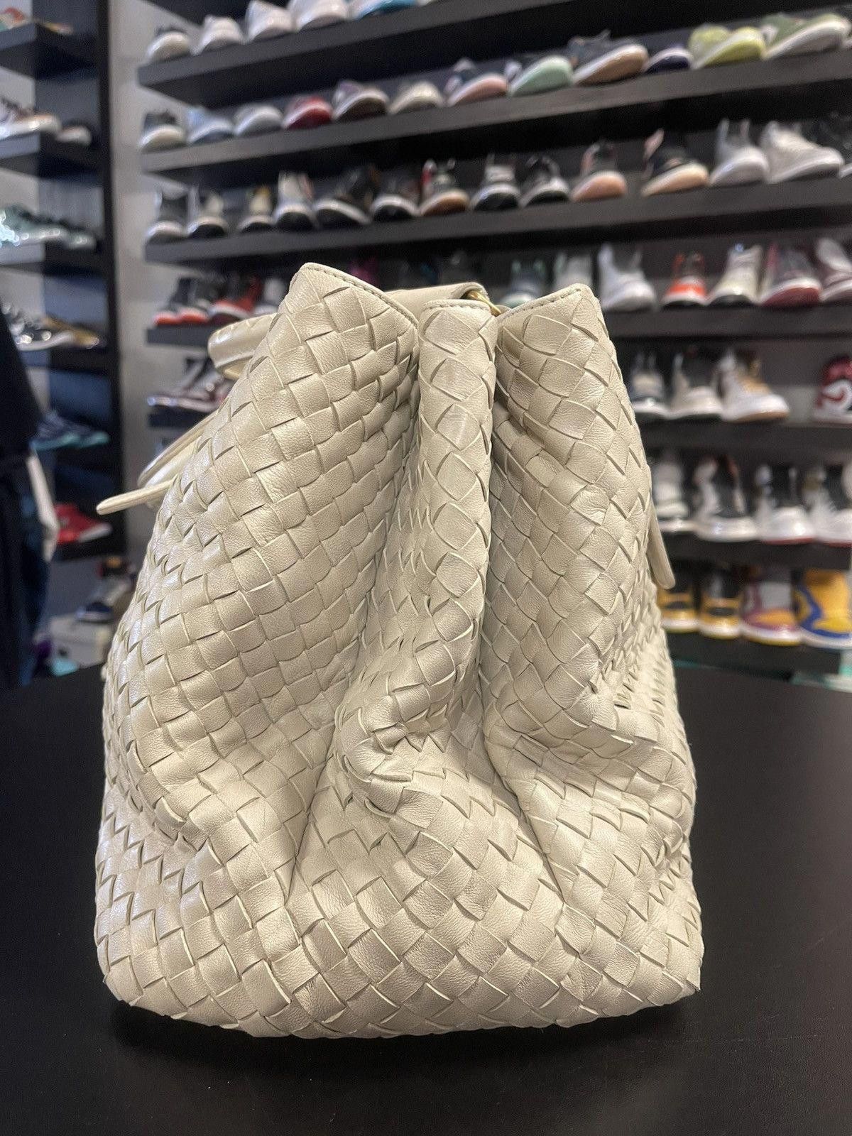 Bottega Veneta Bottega Venta Nappa Intrecciato Medium Roma Tote Marmo Size ONE SIZE - 9 Thumbnail