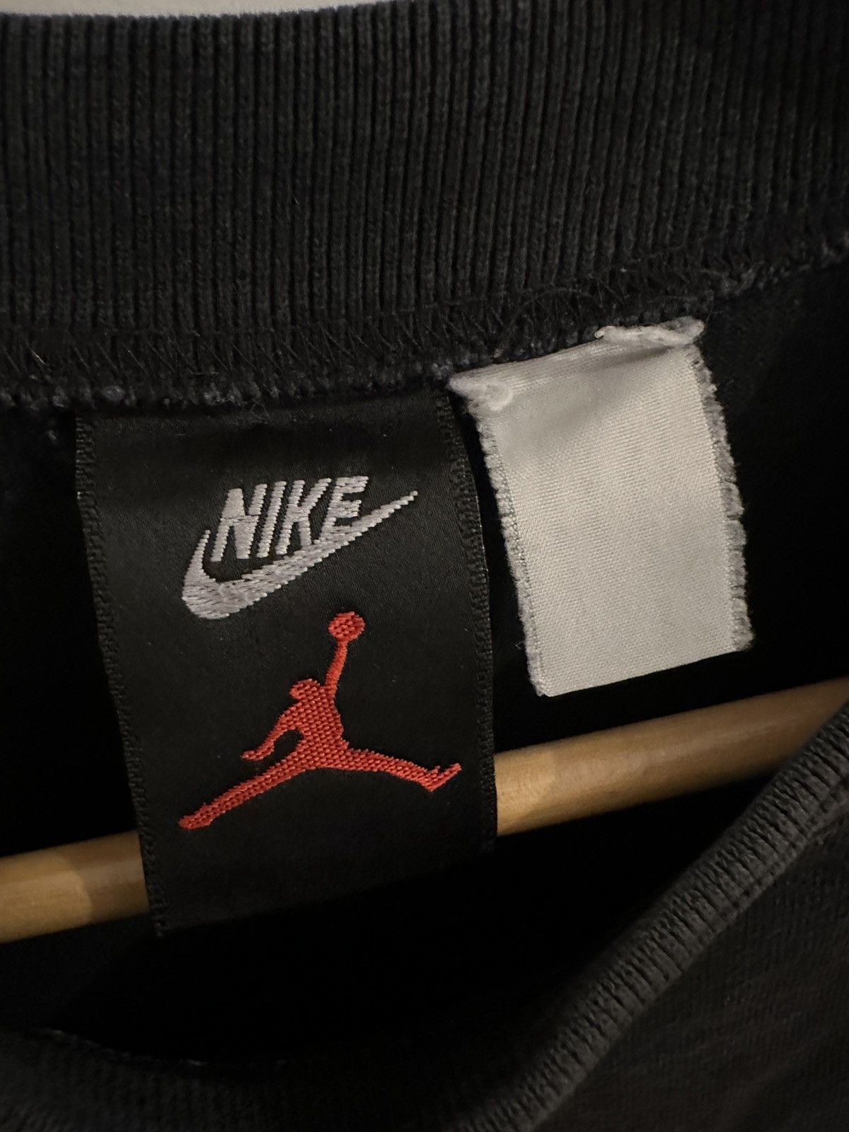 Nike Nike Air Jordan Shirt T-Shirt Size XL Vintage Jordan Shirt Size US XL / EU 56 / 4 - 9 Thumbnail