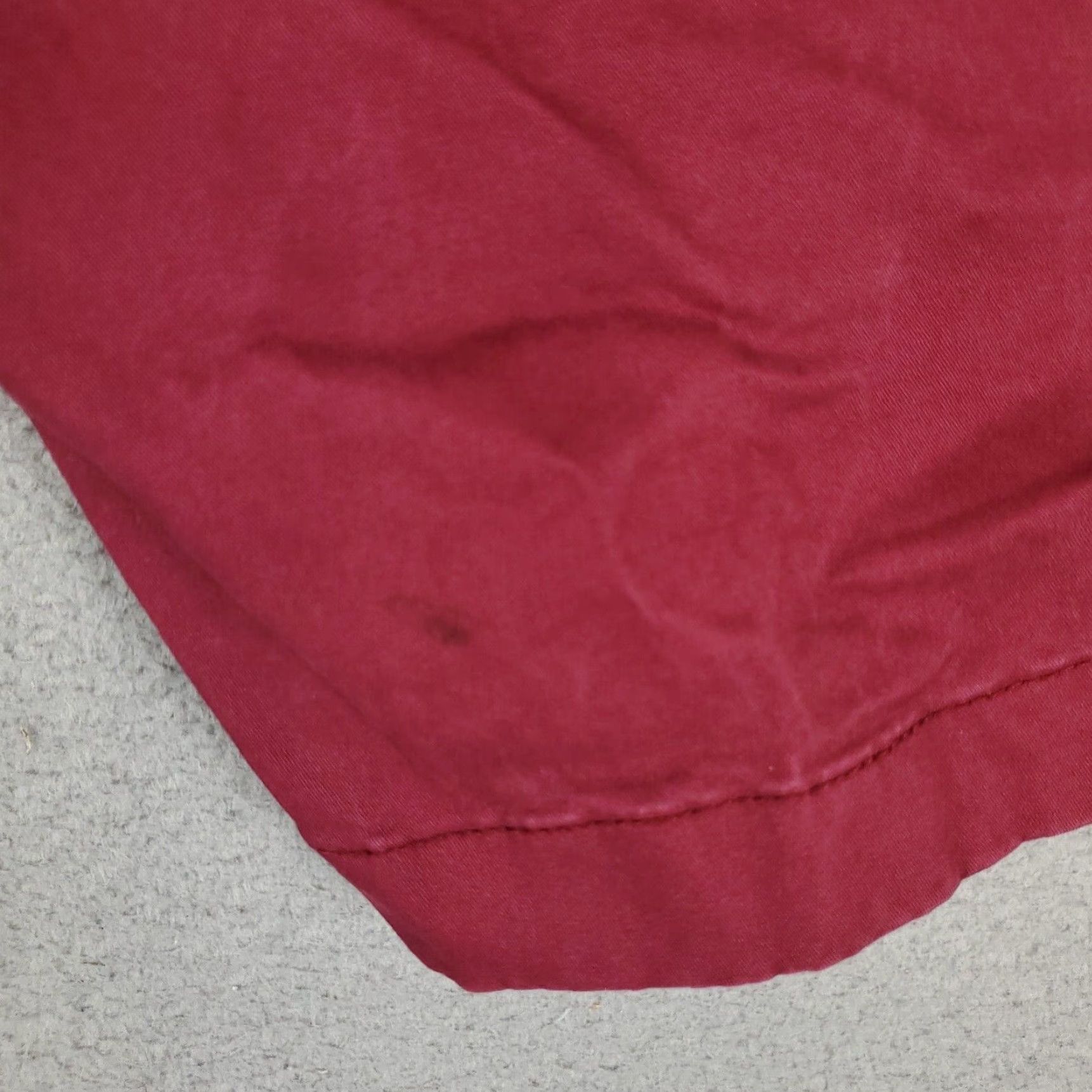 Tommy Hilfiger VINTAGE Tommy Hilfiger Men's Red Flat Front Chino Shorts Size 32 Casual Casualwear Size US 32 / EU 48 - 5 Thumbnail