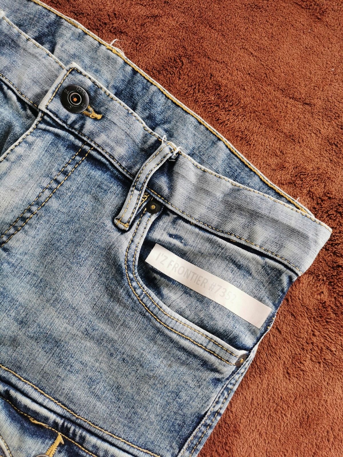 Japanese Brand IZ Frontier Cargo Patch Pocket Stretch Jeans Size US 33 - 6 Thumbnail