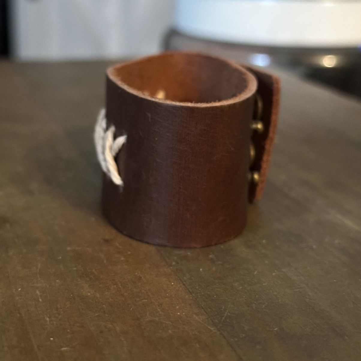 Vintage Vintage leather criss cross stitch wide leather bracelet Size ONE SIZE - 3 Thumbnail