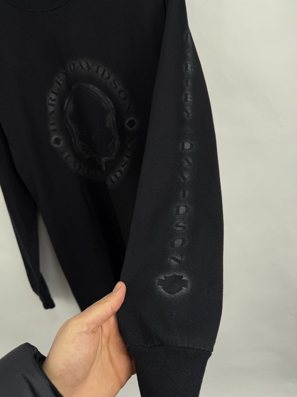 Harley Davidson 🇺🇸Vintage Y2K Harley Davidson Skull Las Vegas 2003 LongSleeve Size US M / EU 48-50 / 2 - 6 Thumbnail