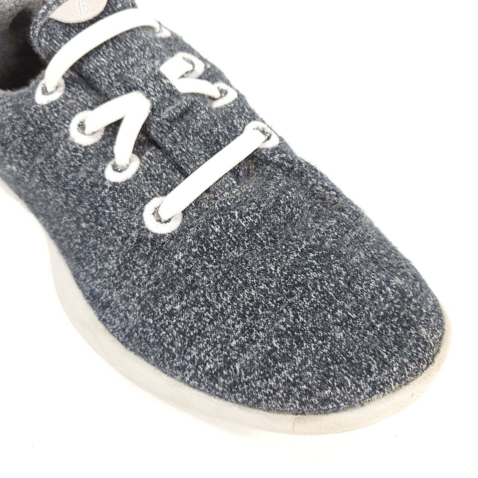 Allbirds Allbirds Wool Runner Athletic Shoe Womens Size 9 Gray White Size US 9 / IT 39 - 8 Thumbnail