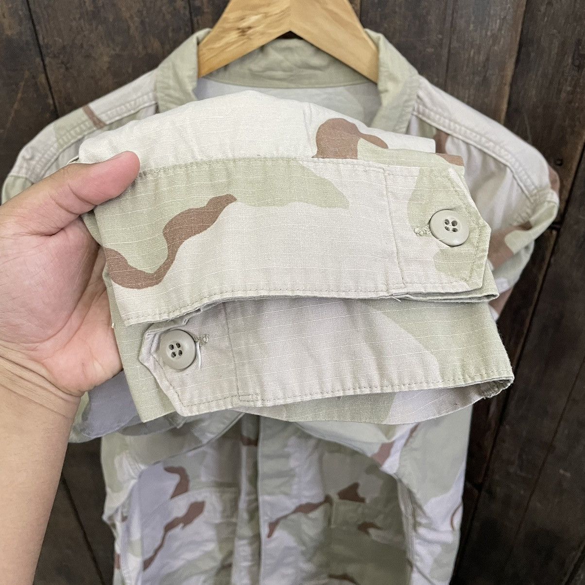 Vintage Vintage US Navy Desert camo Military Jacket Size US XL / EU 56 / 4 - 7 Thumbnail