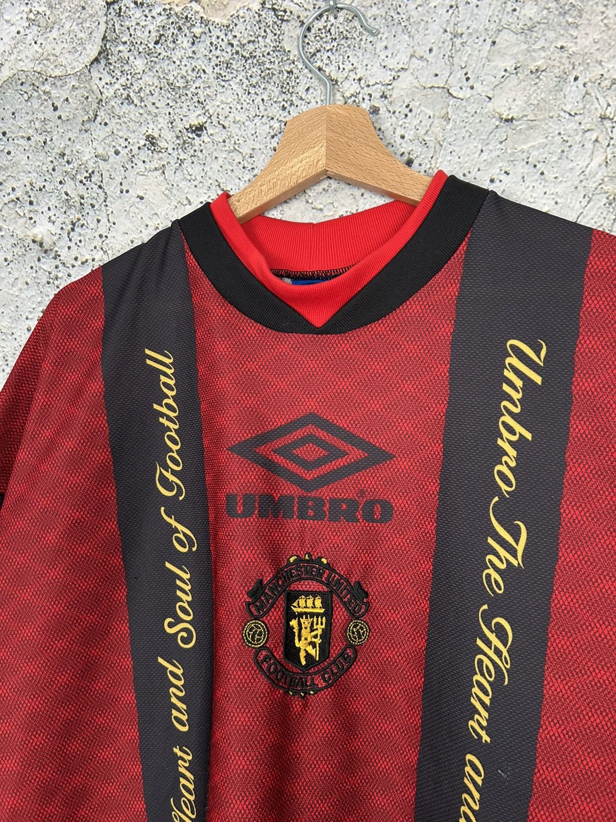 Umbro Vintage Manchester United Umbro 90s Soccer Jersey Football Size US L / EU 52-54 / 3 - 3 Thumbnail