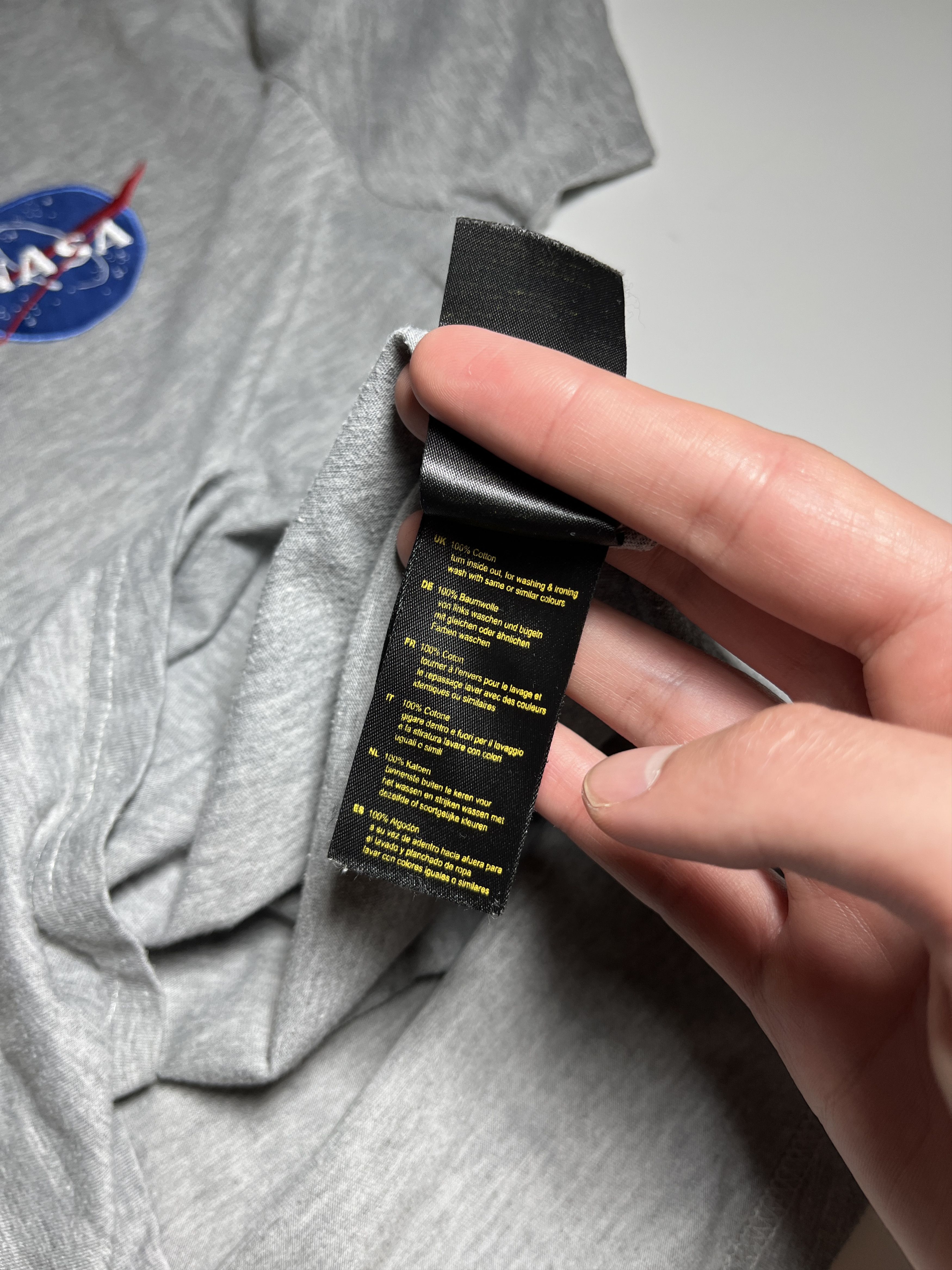 Alpha Industries Alpha Industries Nasa '100th Space Shuttle Mission' T-Shirt Size US M / EU 48-50 / 2 - 11 Thumbnail