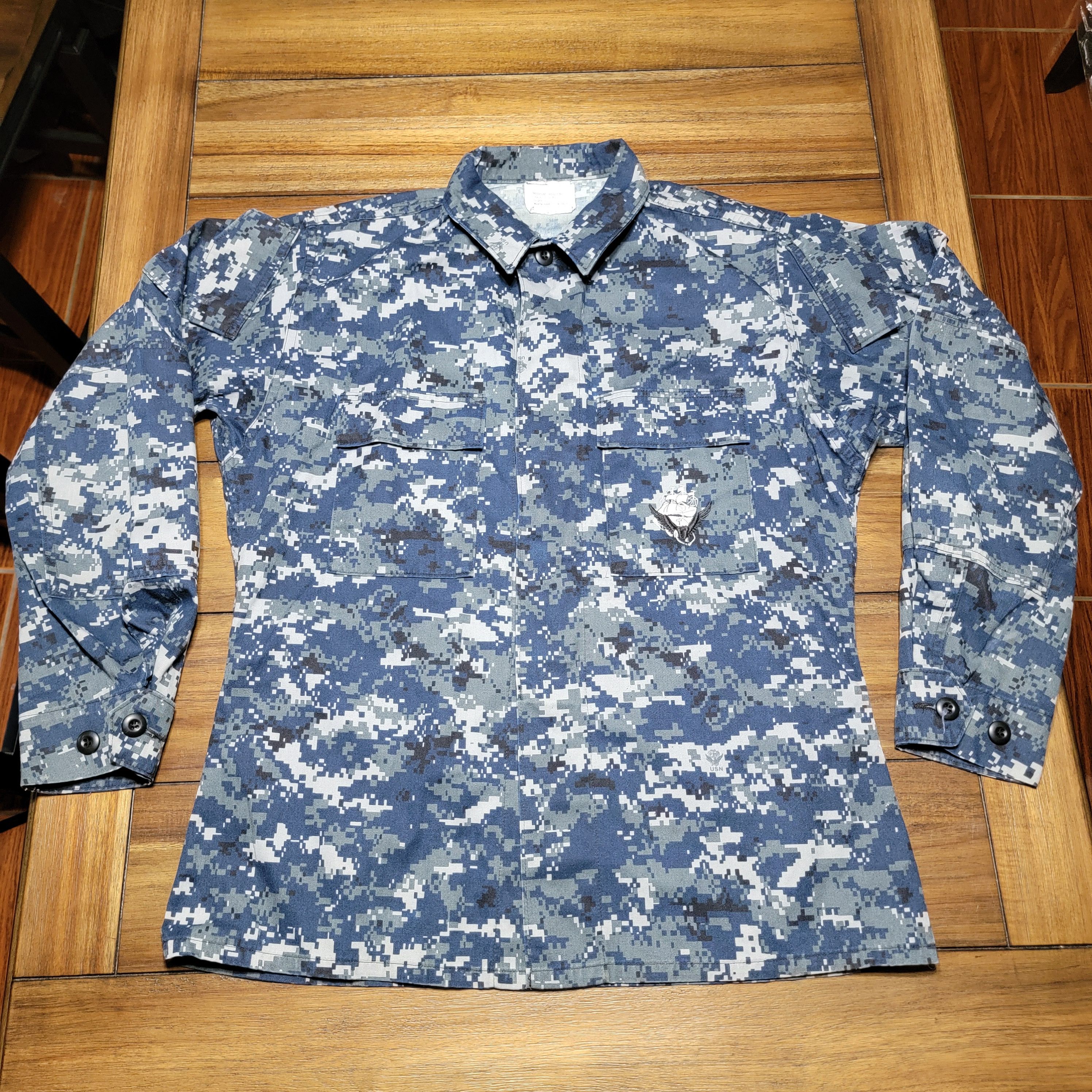 Other US Navy LS Full Button Shacket - Size Medium Regular Size M / US 6-8 / IT 42-44 - 1 Thumbnail