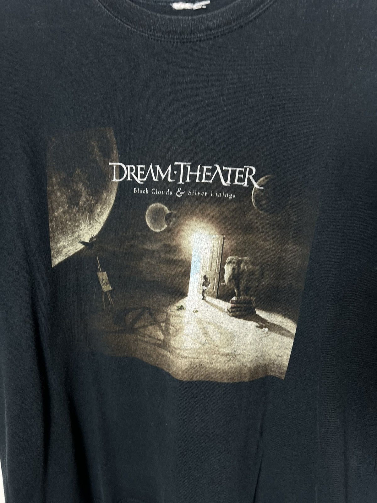 Band Tees Vintage Dream Theater Black Clouds & Silver Linings Tour tee Size US L / EU 52-54 / 3 - 3 Thumbnail