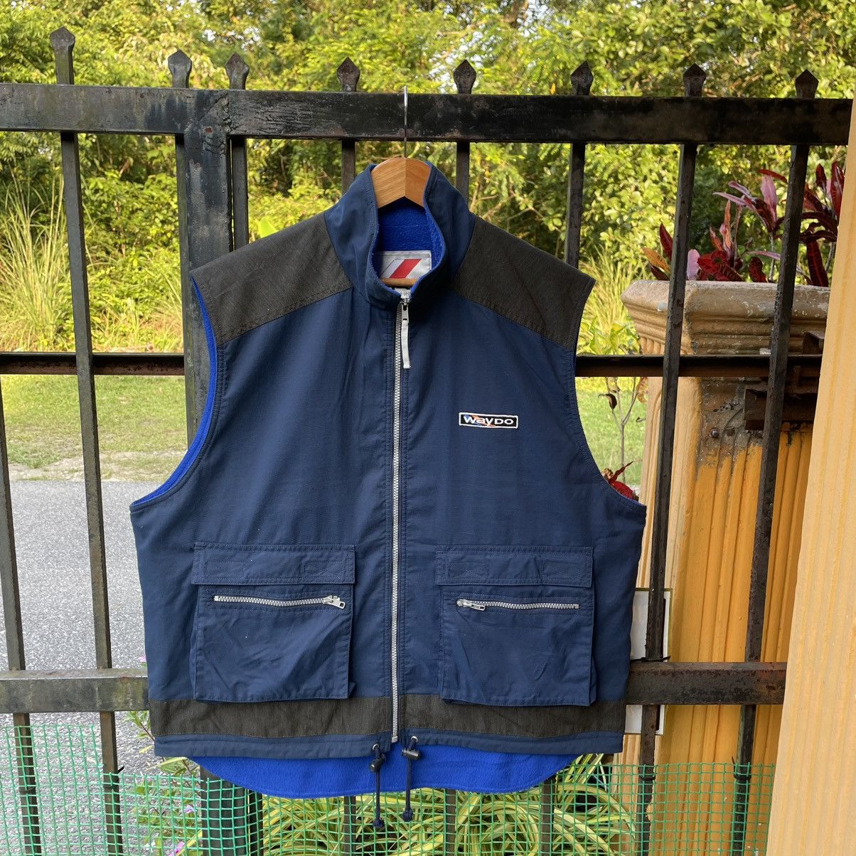Sports Specialties 🔥🇯🇵Vintage TRD Gear Fleece Inside Full Zipper Vest Jacket Size US L / EU 52-54 / 3 - 1 Thumbnail