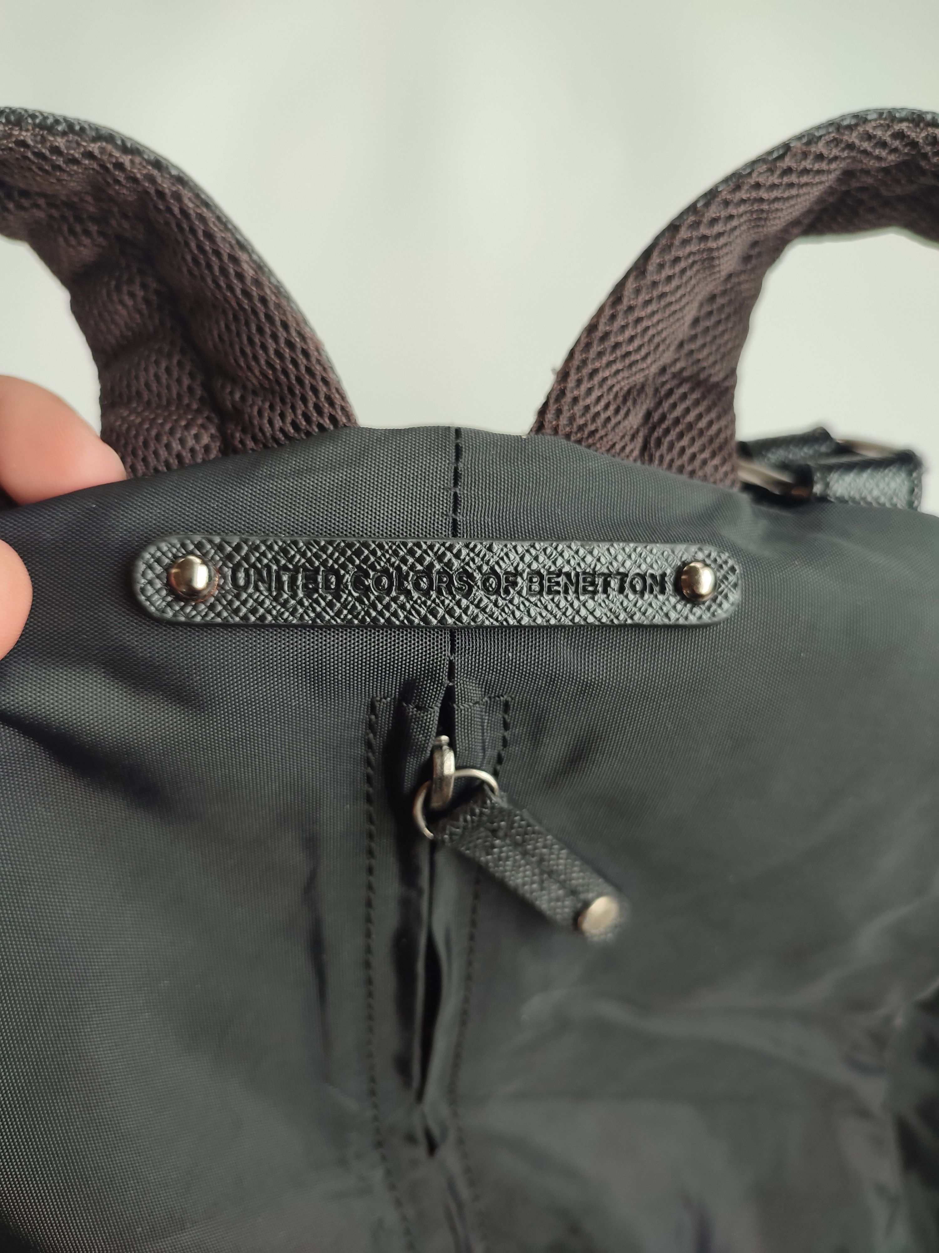 United Colors Of Benetton UNITED COLOR BENETTON (UCB) RARE BLACK BACKPACK Size ONE SIZE - 4 Thumbnail