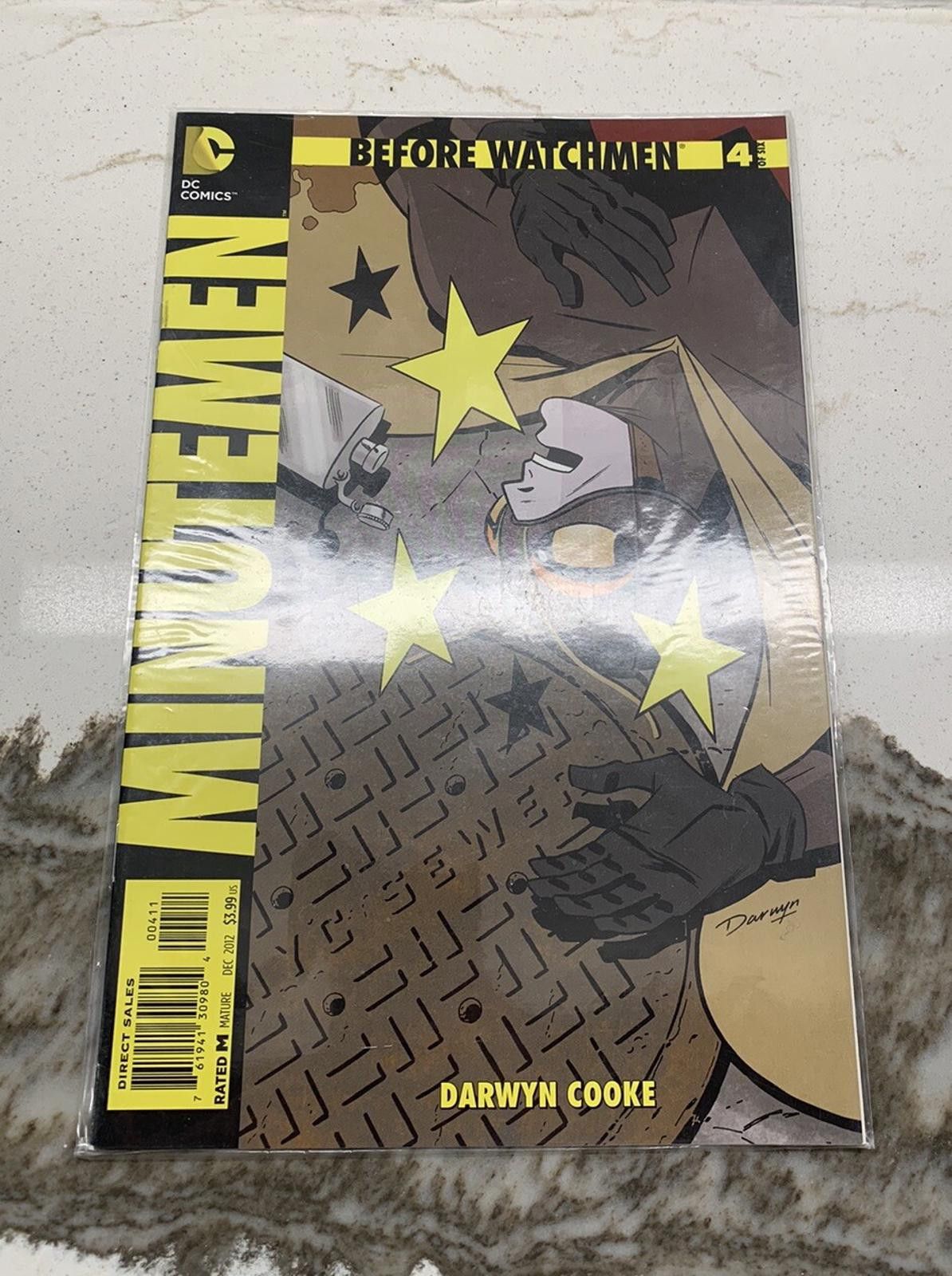 Designer BEFORE WATCHMEN : MINUTEMEN #4 ( four ) of 6 2012 in great Size ONE SIZE - 1 Thumbnail