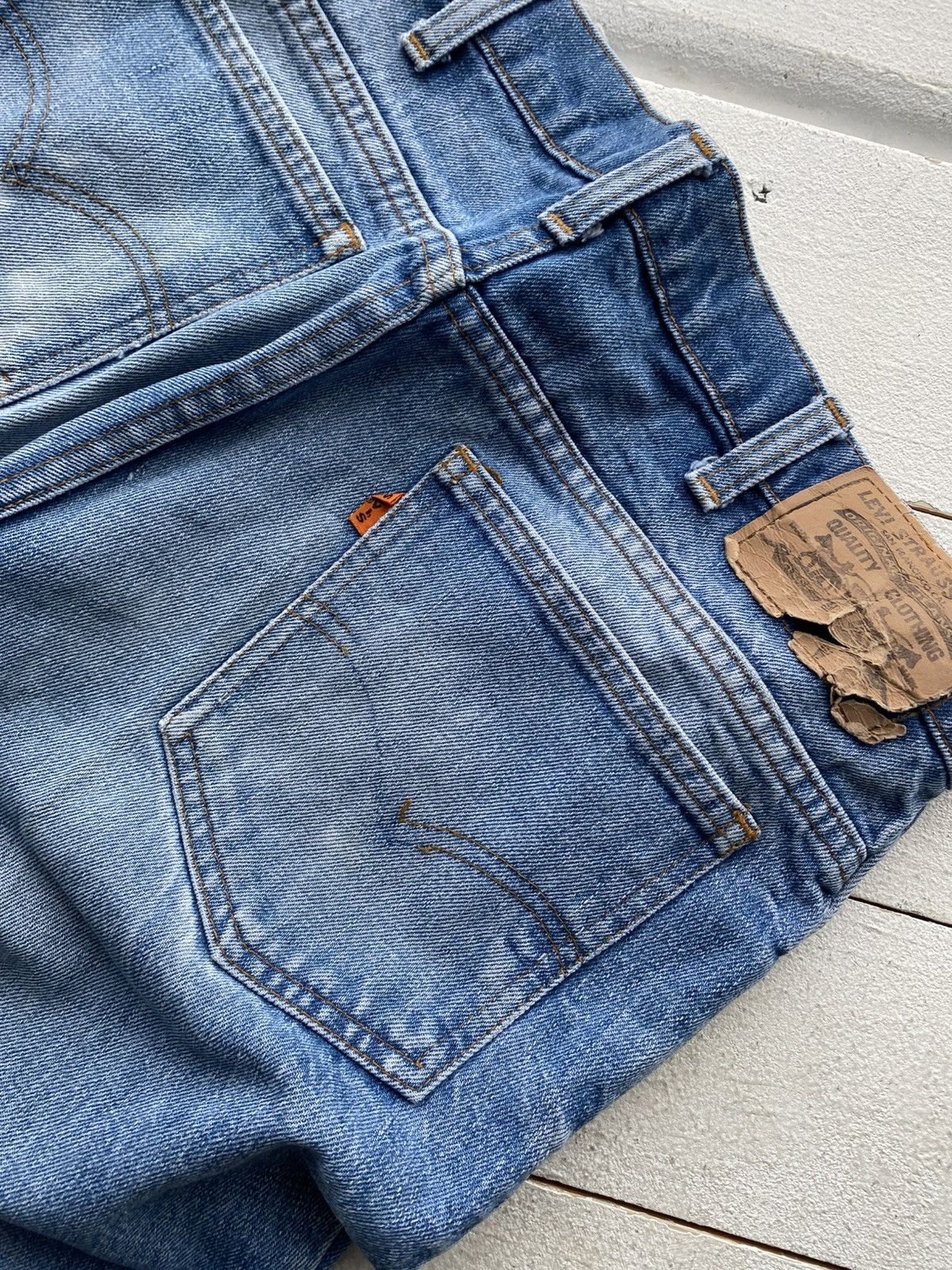 Levi's Vintage Clothing 90s vntg Levi’s Orang Tab Light Wash Denim Jeans Faded Blue Size US 32 / EU 48 - 19 Thumbnail