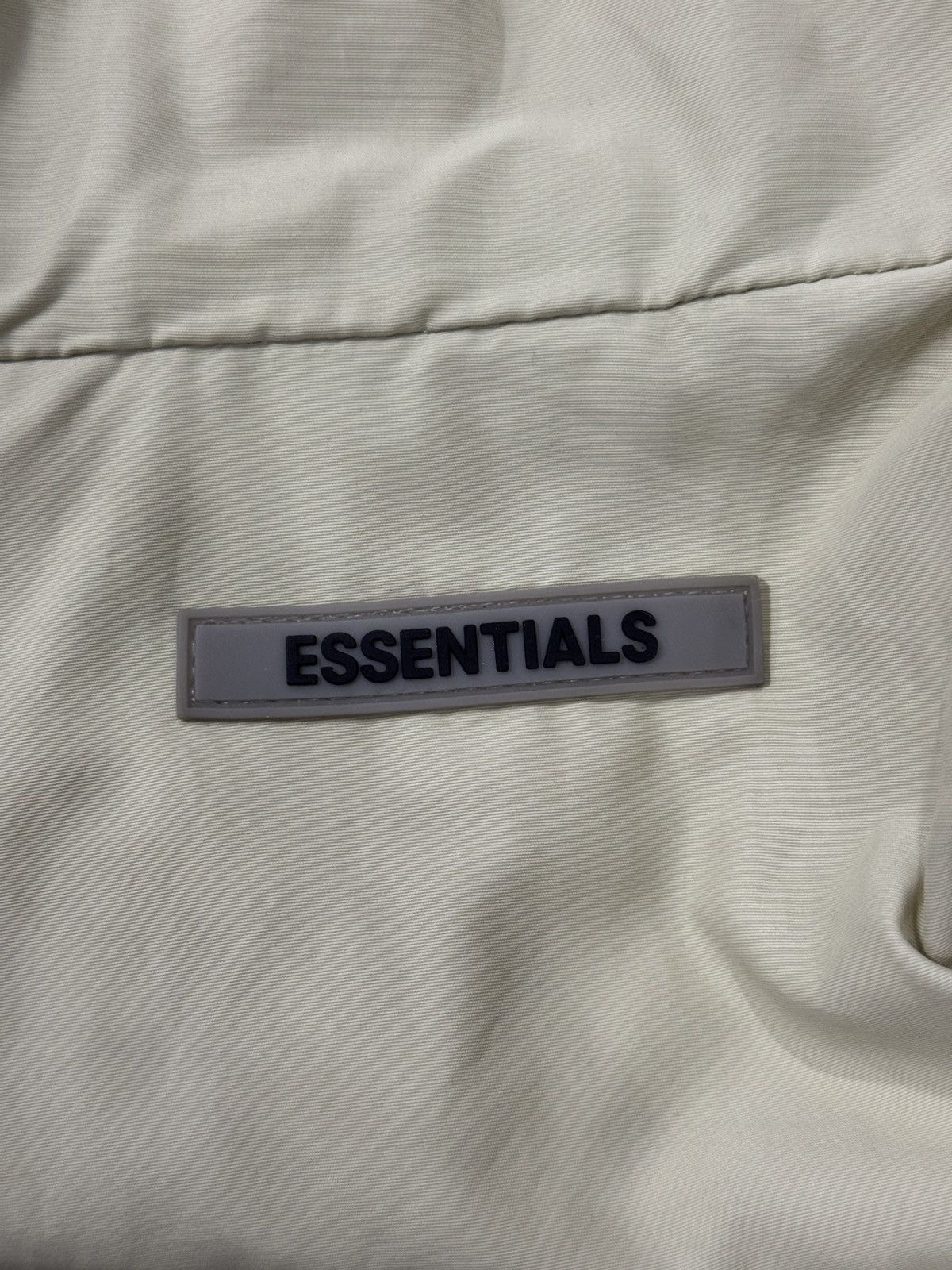Essentials Fear of God Essentials Puffer Jacket – Light Stone Size US M / EU 48-50 / 2 - 5 Thumbnail