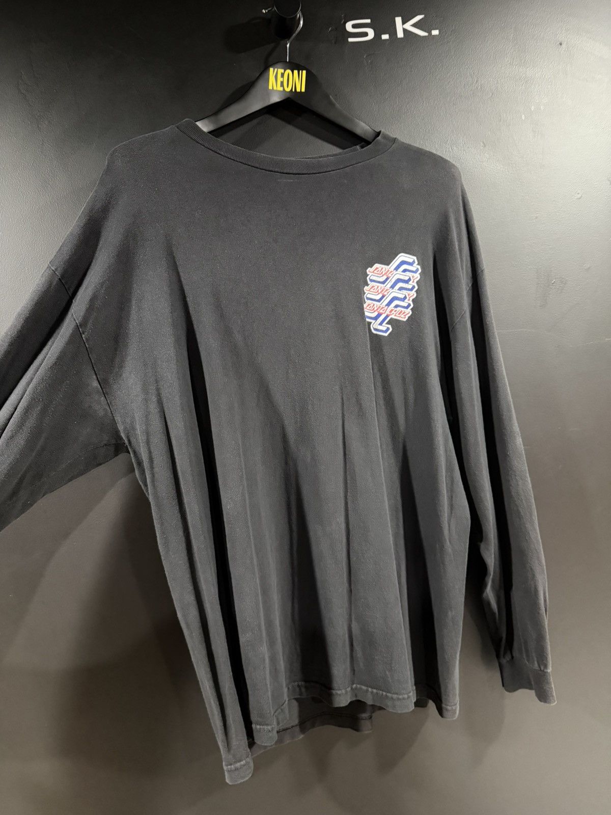 Santa Cruz Skateboards 2010s Vintage Santa Cruz Faded Skateboarding Long Sleeve XL Size US XL / EU 56 / 4 - 3 Thumbnail